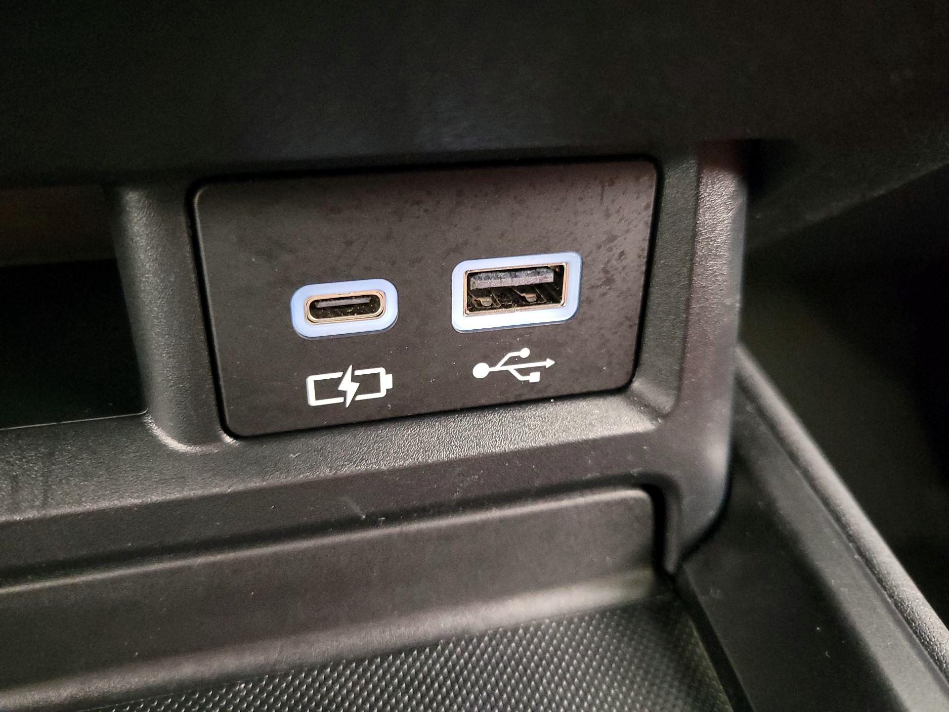 Thumbnail: 2022 Lexus NX - 18