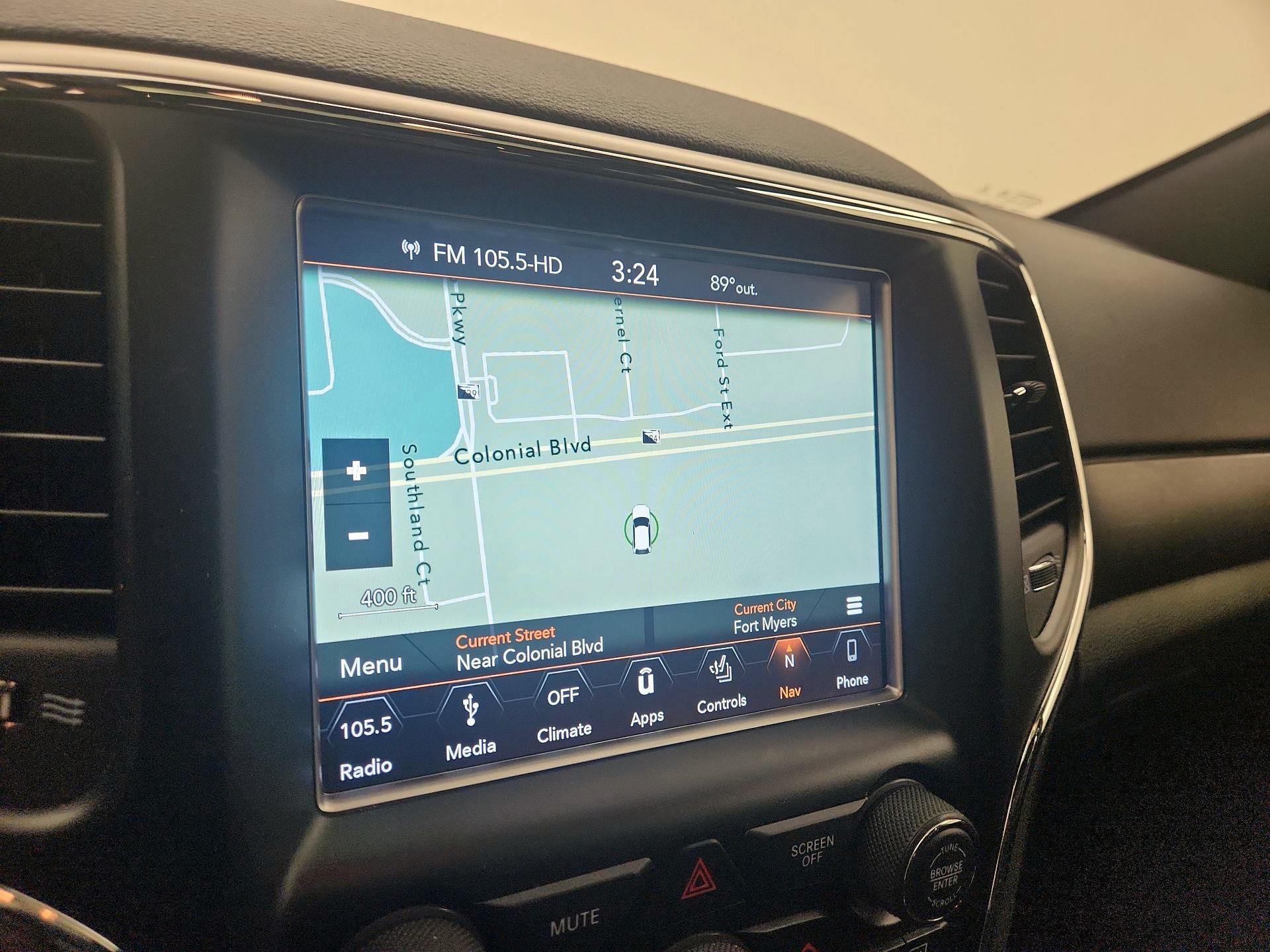 Thumbnail: 2018 Jeep Grand Cherokee - 14