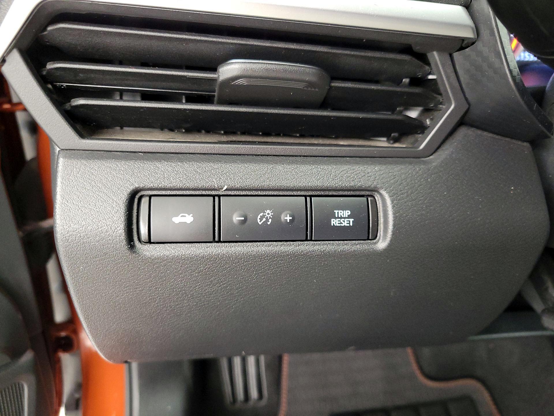 Thumbnail: 2021 Nissan Altima - 13