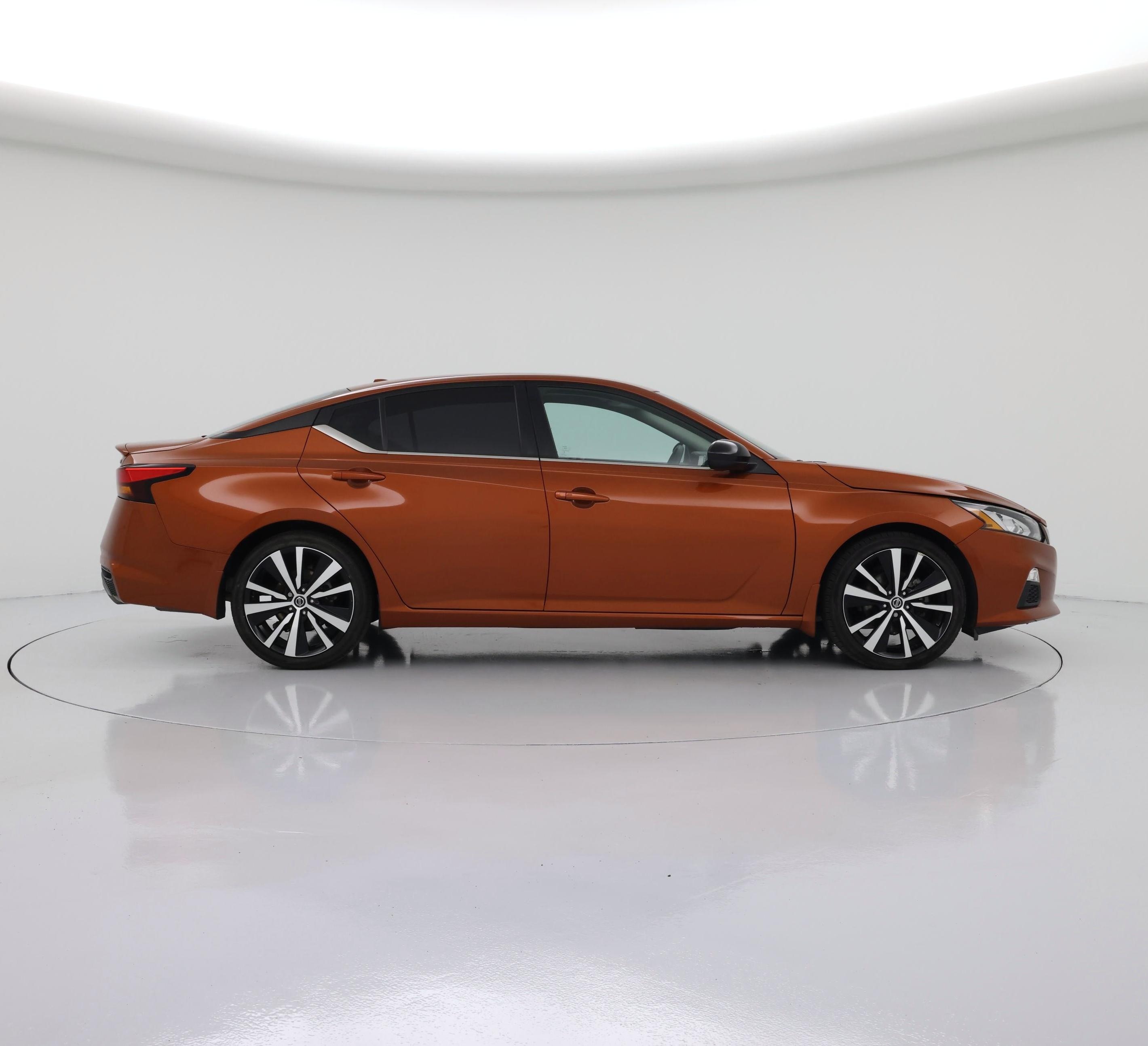 Thumbnail: 2021 Nissan Altima - 7