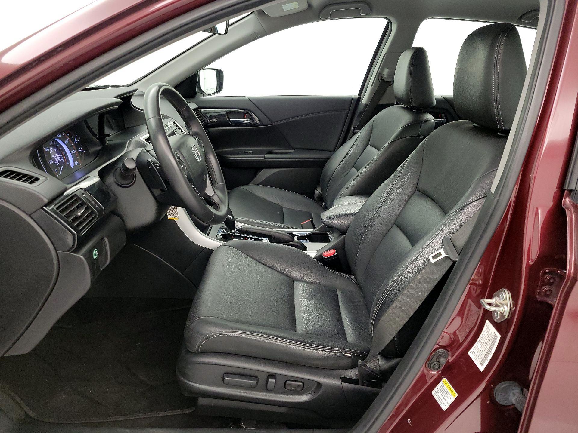 Thumbnail: 2015 Honda Accord - 11