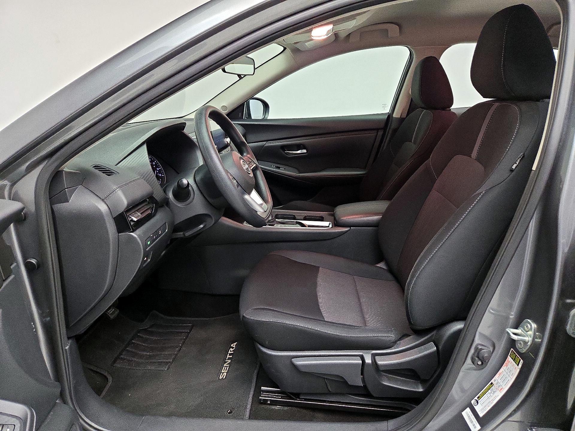 Thumbnail: 2024 Nissan Sentra - 11