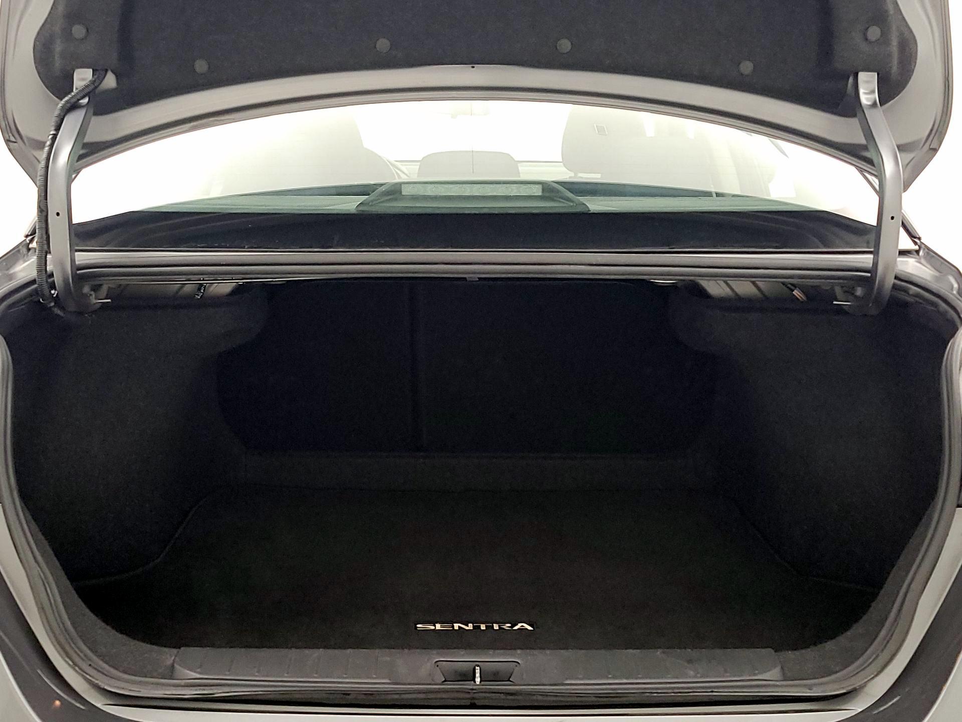 Thumbnail: 2024 Nissan Sentra - 20