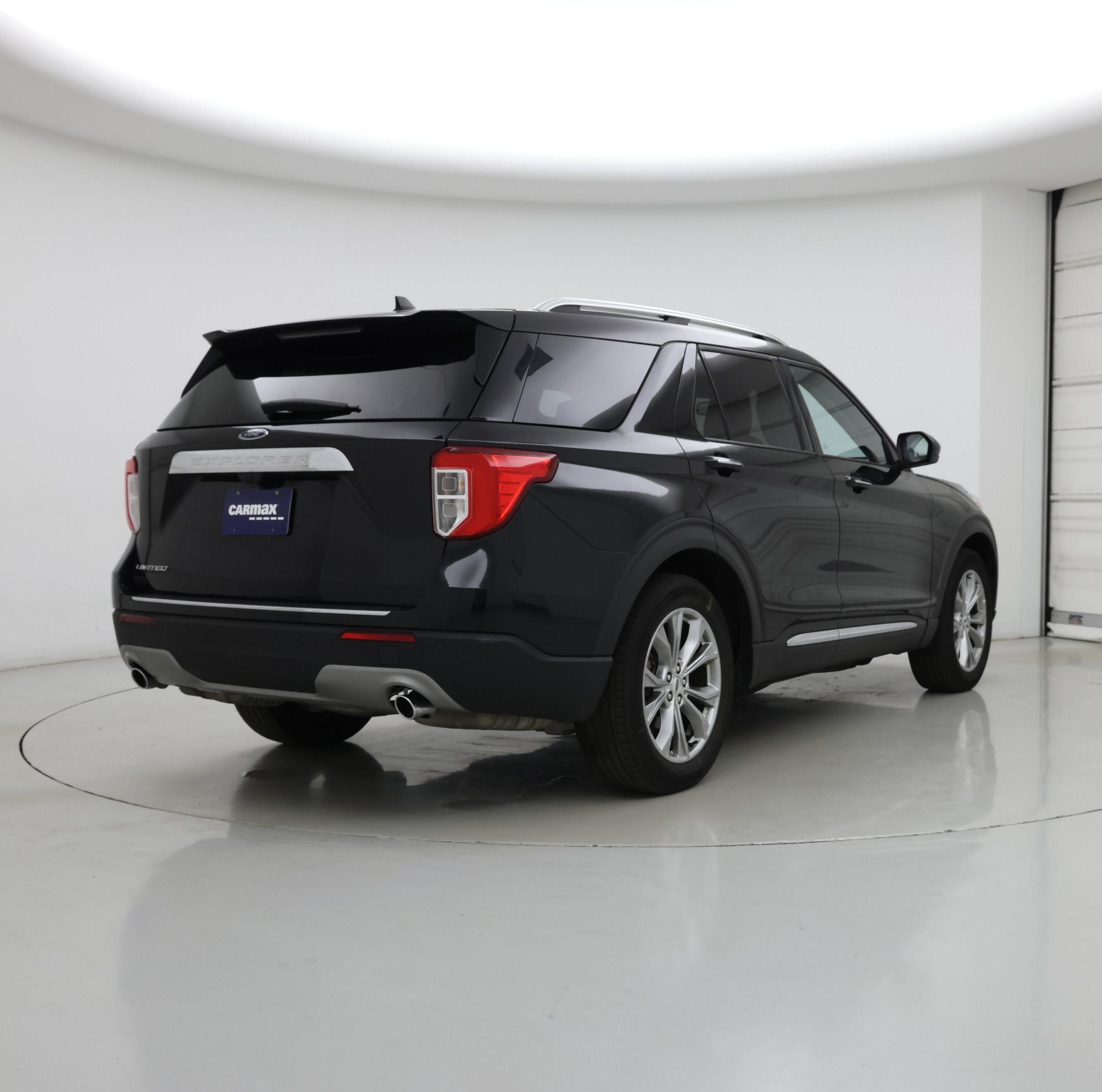 Thumbnail: 2024 Ford Explorer - 8