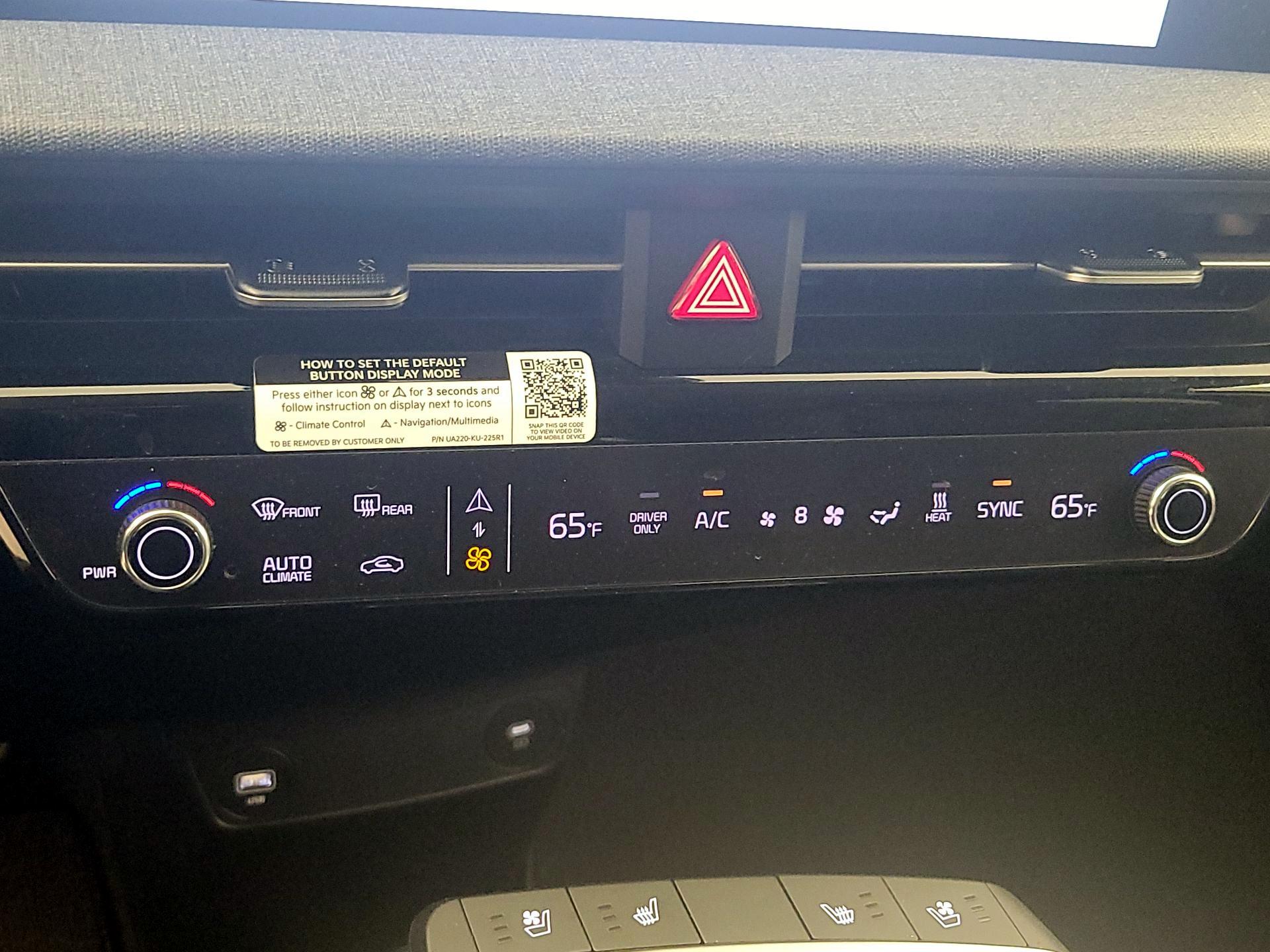 Thumbnail: 2023 Kia EV6 - 17