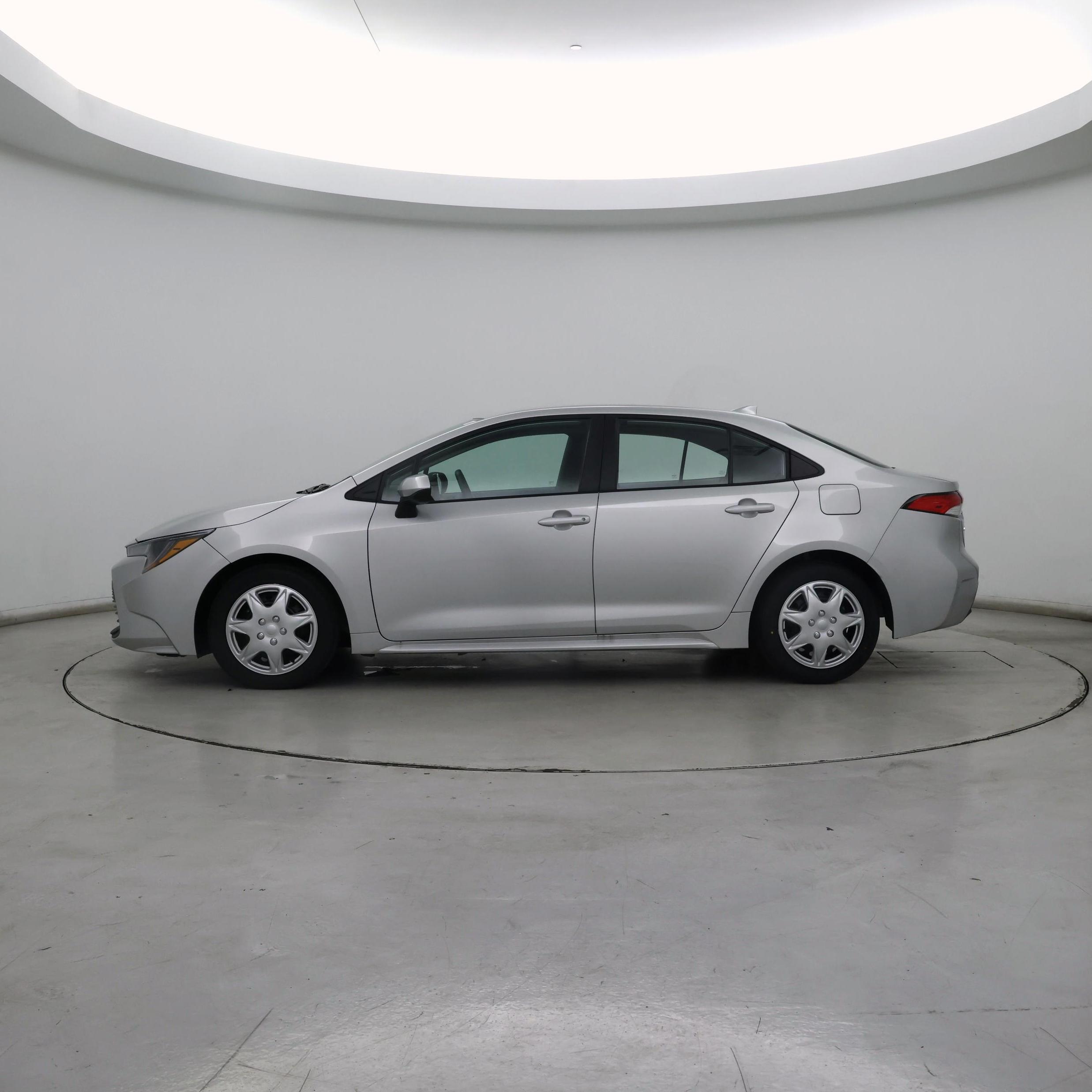 Thumbnail: 2024 Toyota Corolla - 3