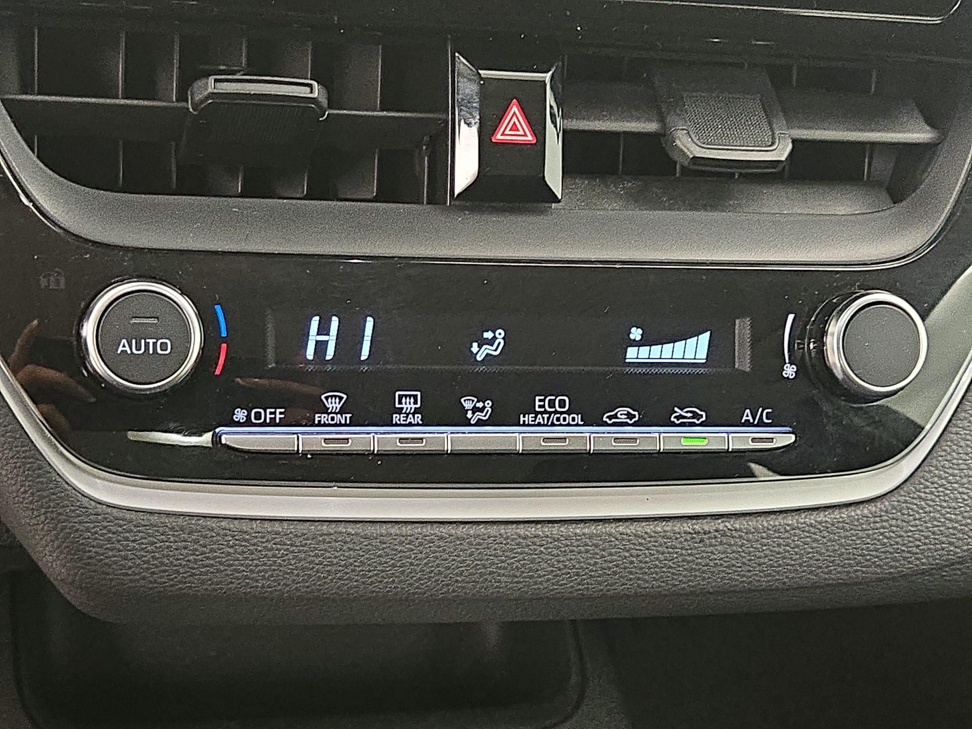 Thumbnail: 2024 Toyota Corolla - 16