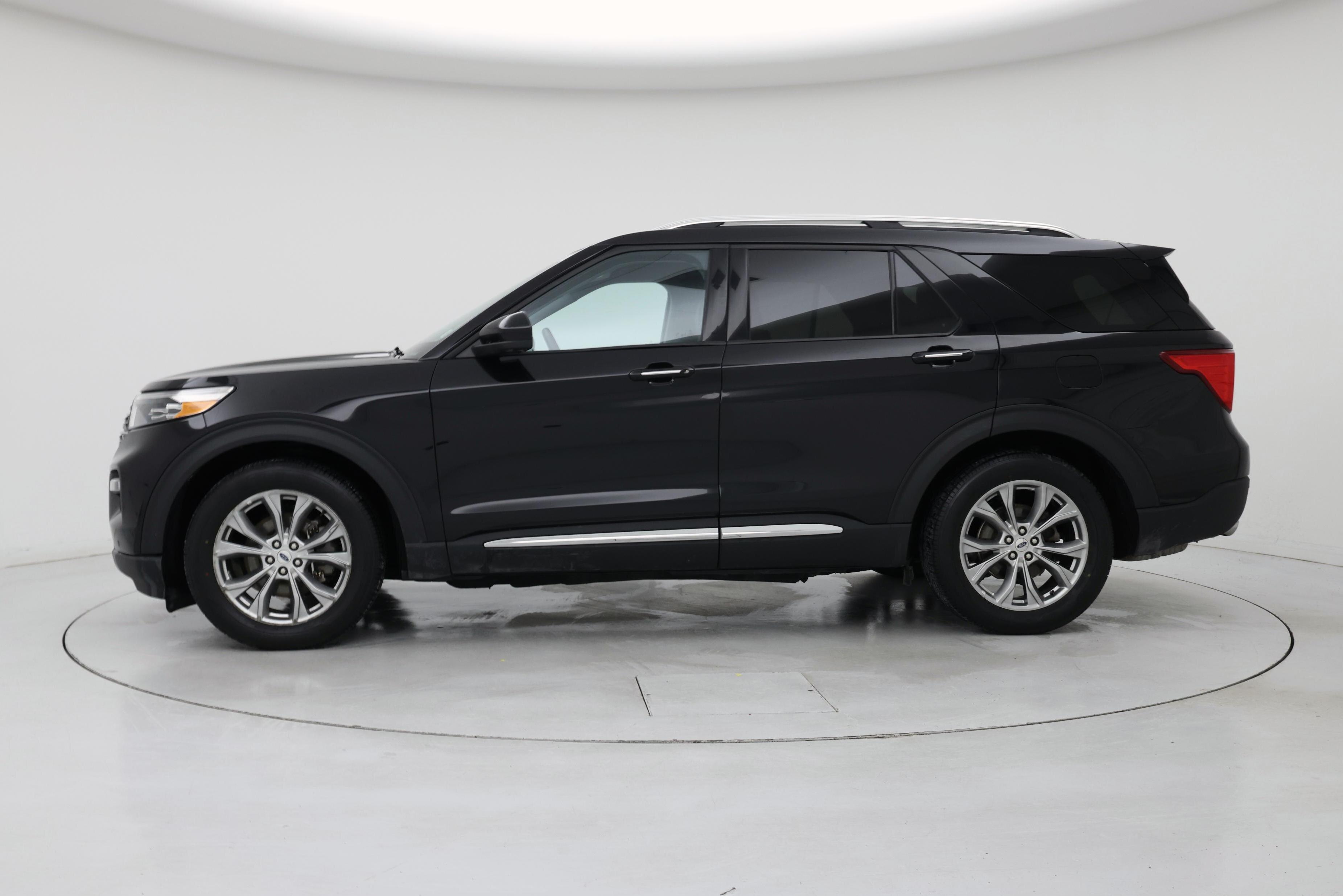 Thumbnail: 2024 Ford Explorer - 3