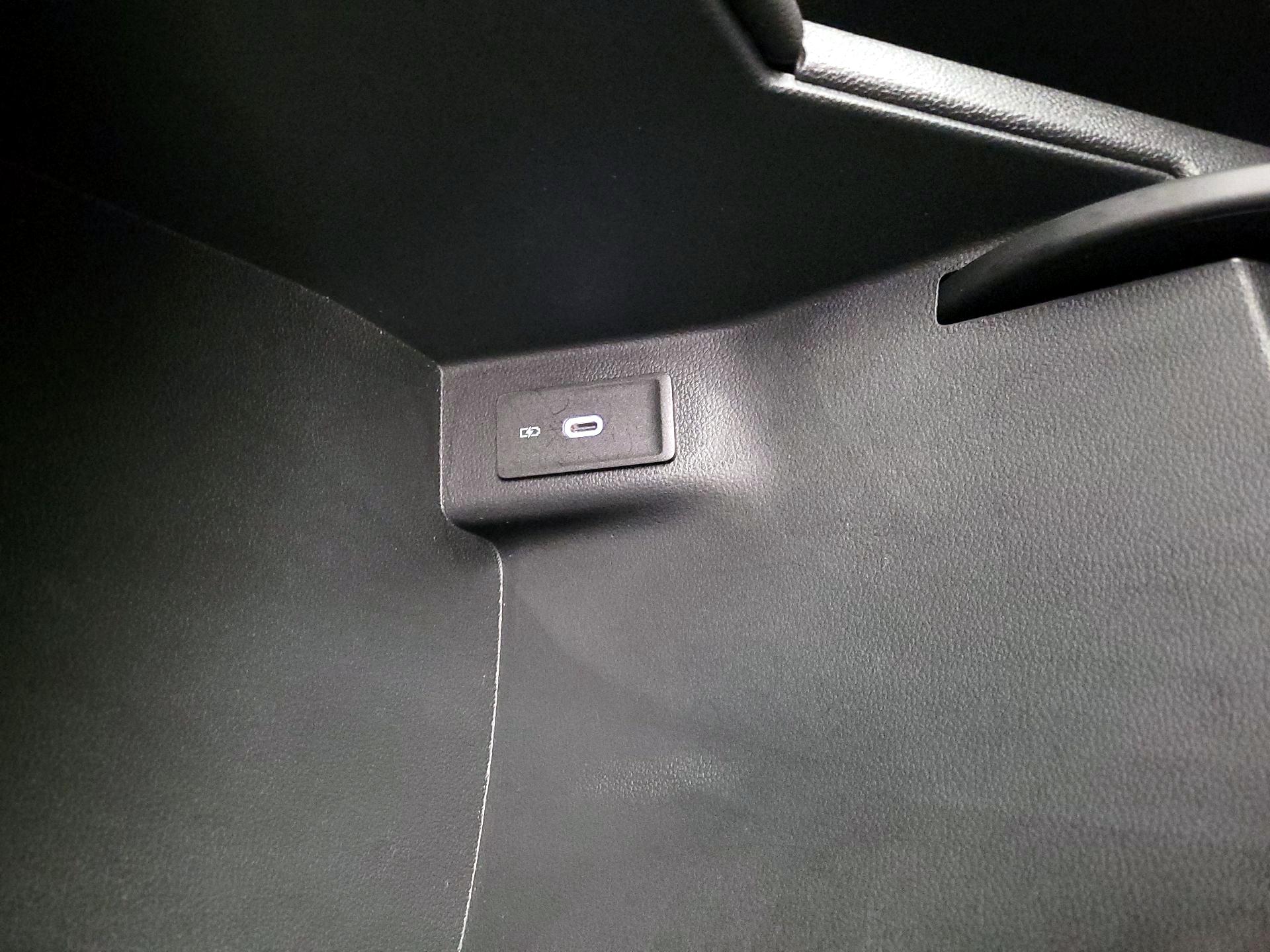 Thumbnail: 2025 Volkswagen Atlas - 18