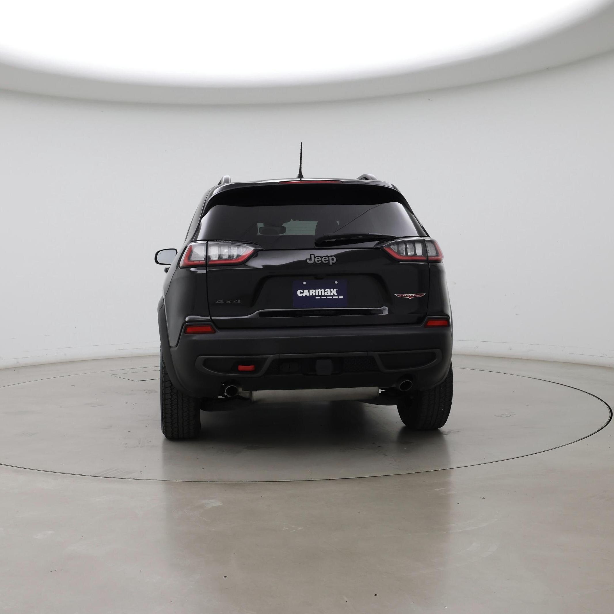 Thumbnail: 2021 Jeep Cherokee - 6