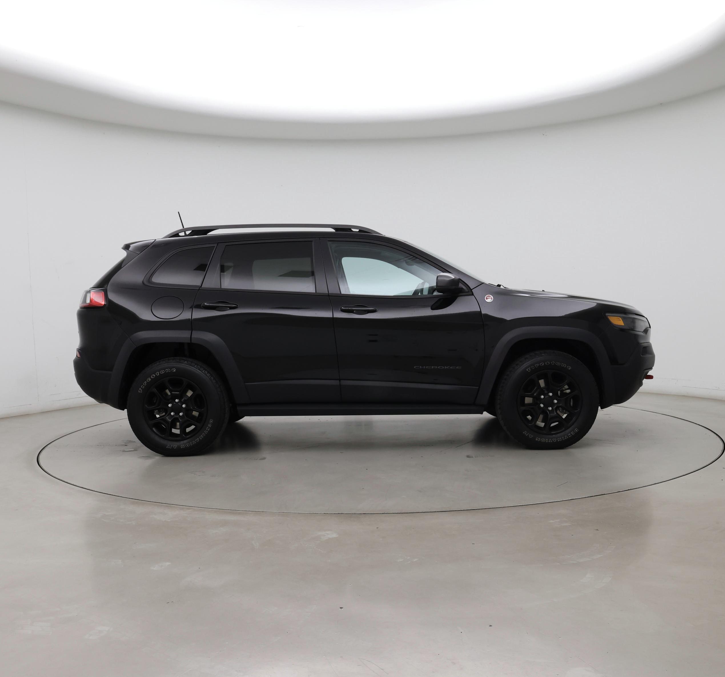 Thumbnail: 2021 Jeep Cherokee - 7