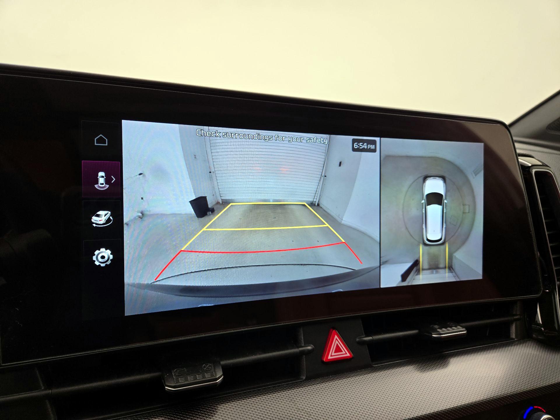 Thumbnail: 2023 Kia Sportage - 15