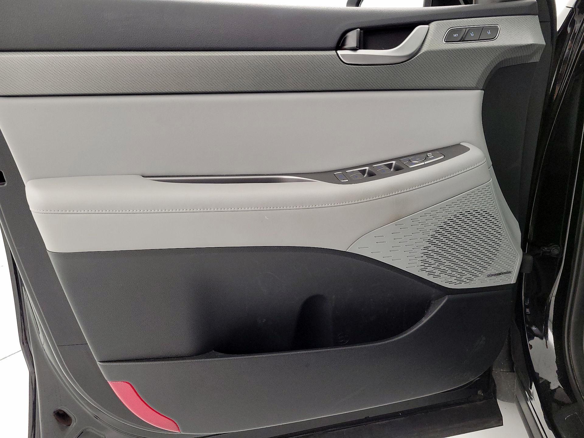 Thumbnail: 2023 Hyundai Palisade - 12