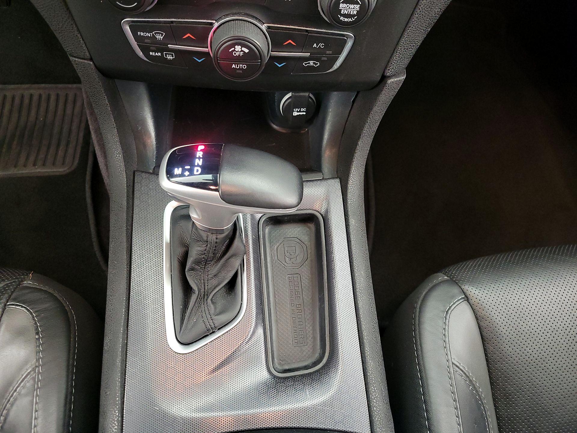 Thumbnail: 2018 Dodge Charger - 17