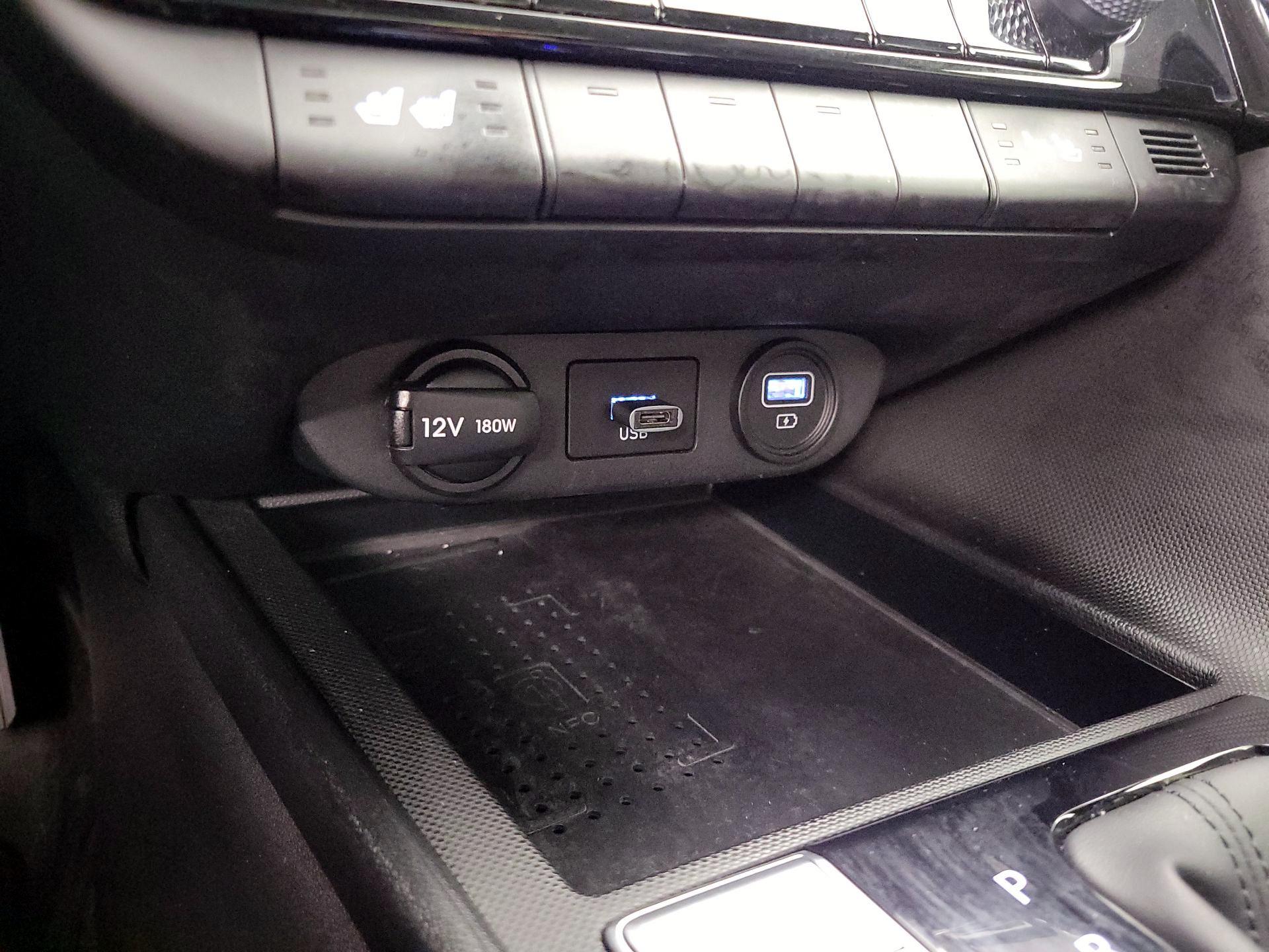 Thumbnail: 2022 Hyundai Elantra - 19