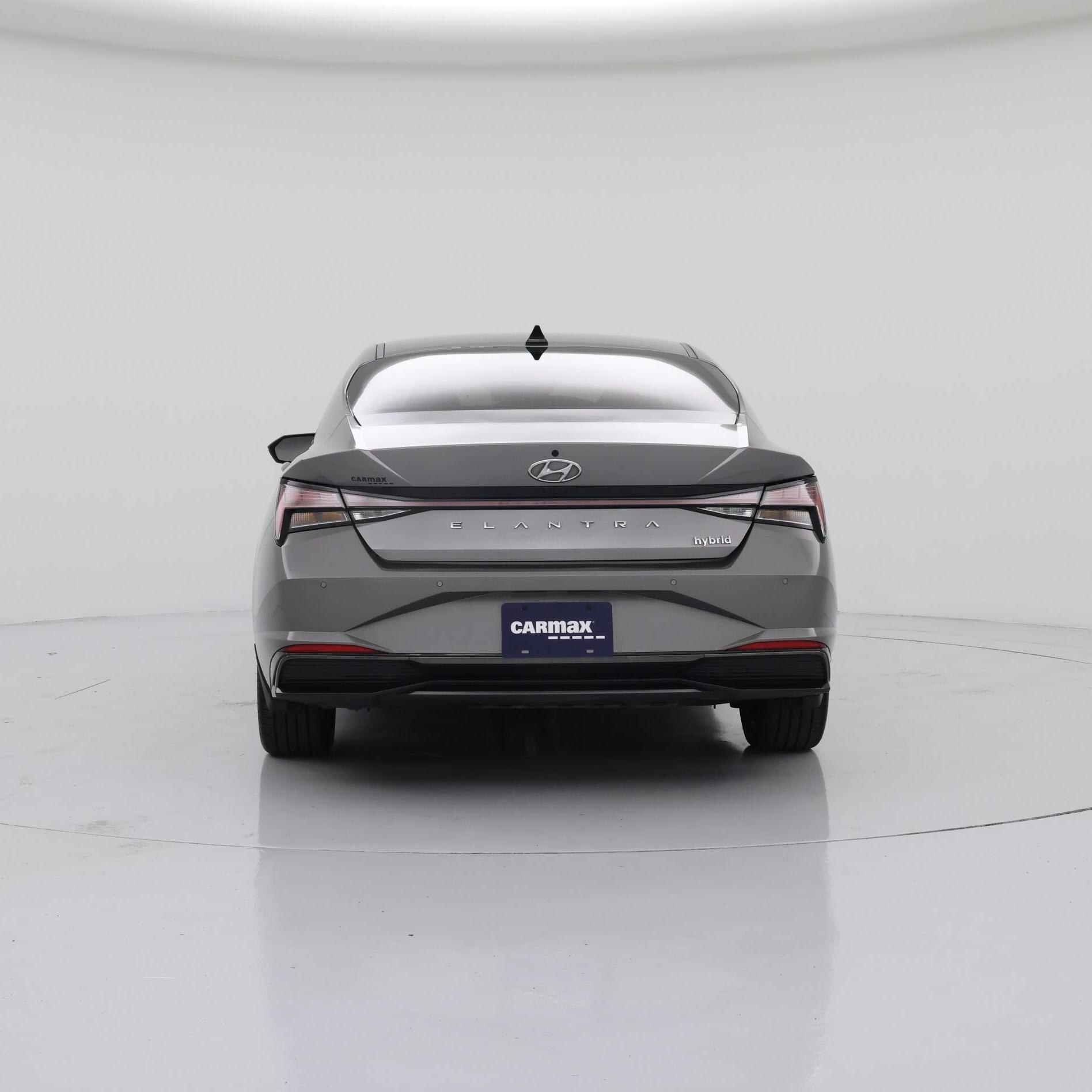 Thumbnail: 2022 Hyundai Elantra - 6