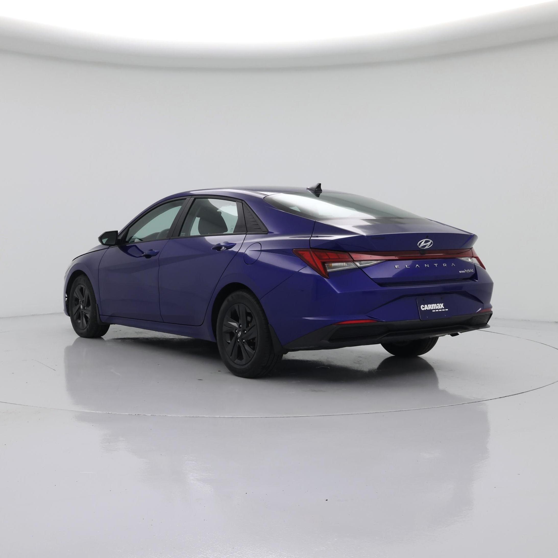 Thumbnail: 2022 Hyundai Elantra - 2