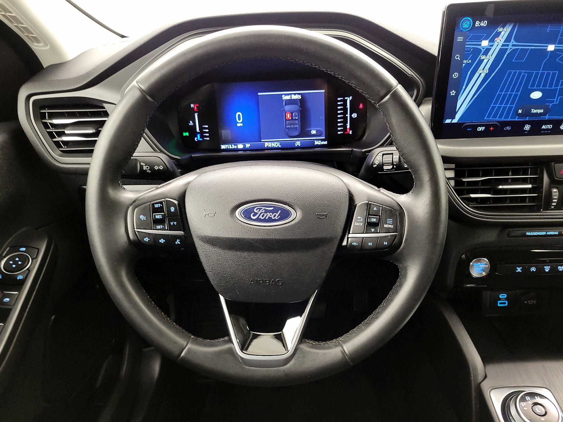 Thumbnail: 2023 Ford Escape - 10