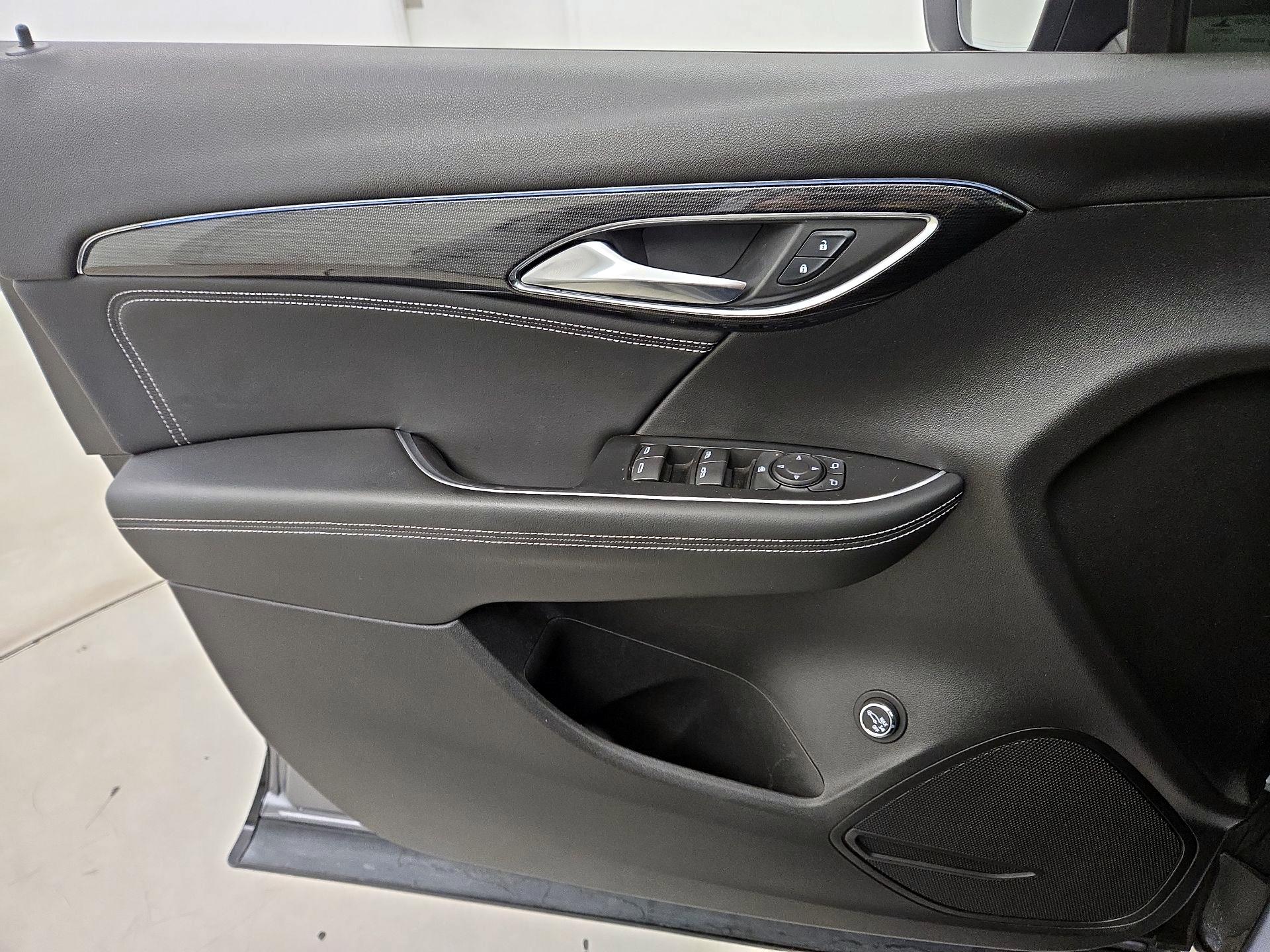 Thumbnail: 2022 Buick Envision - 12