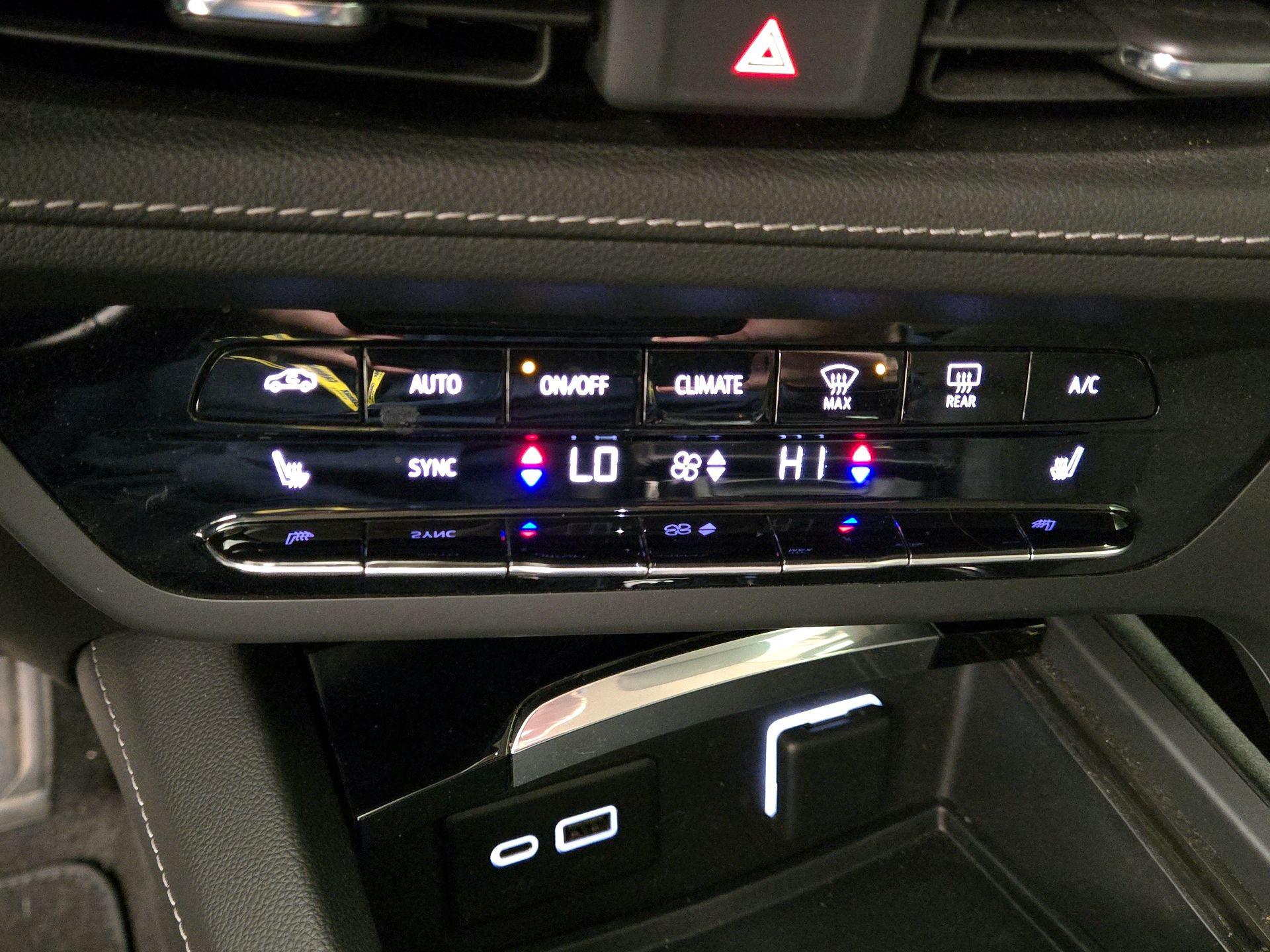 Thumbnail: 2022 Buick Envision - 16