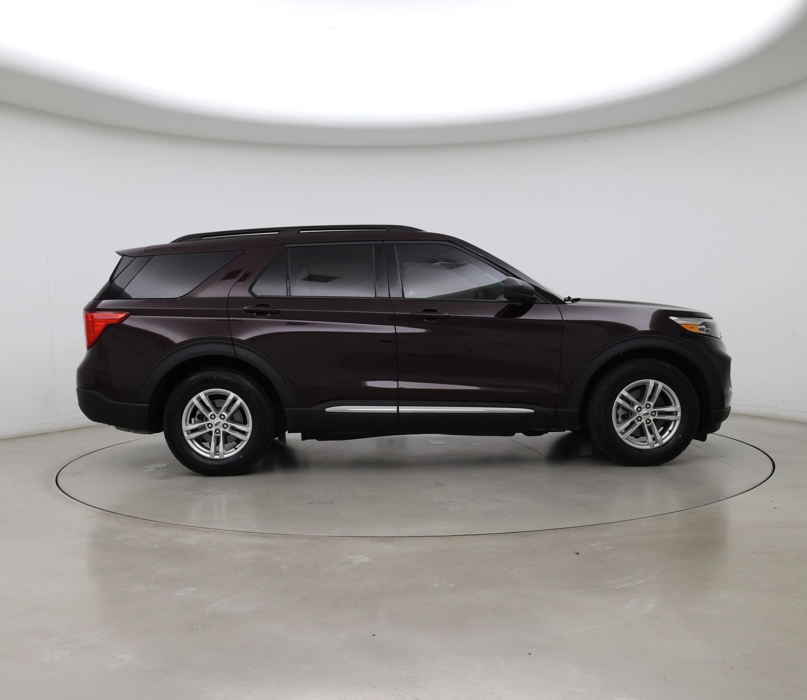 Thumbnail: 2023 Ford Explorer - 7