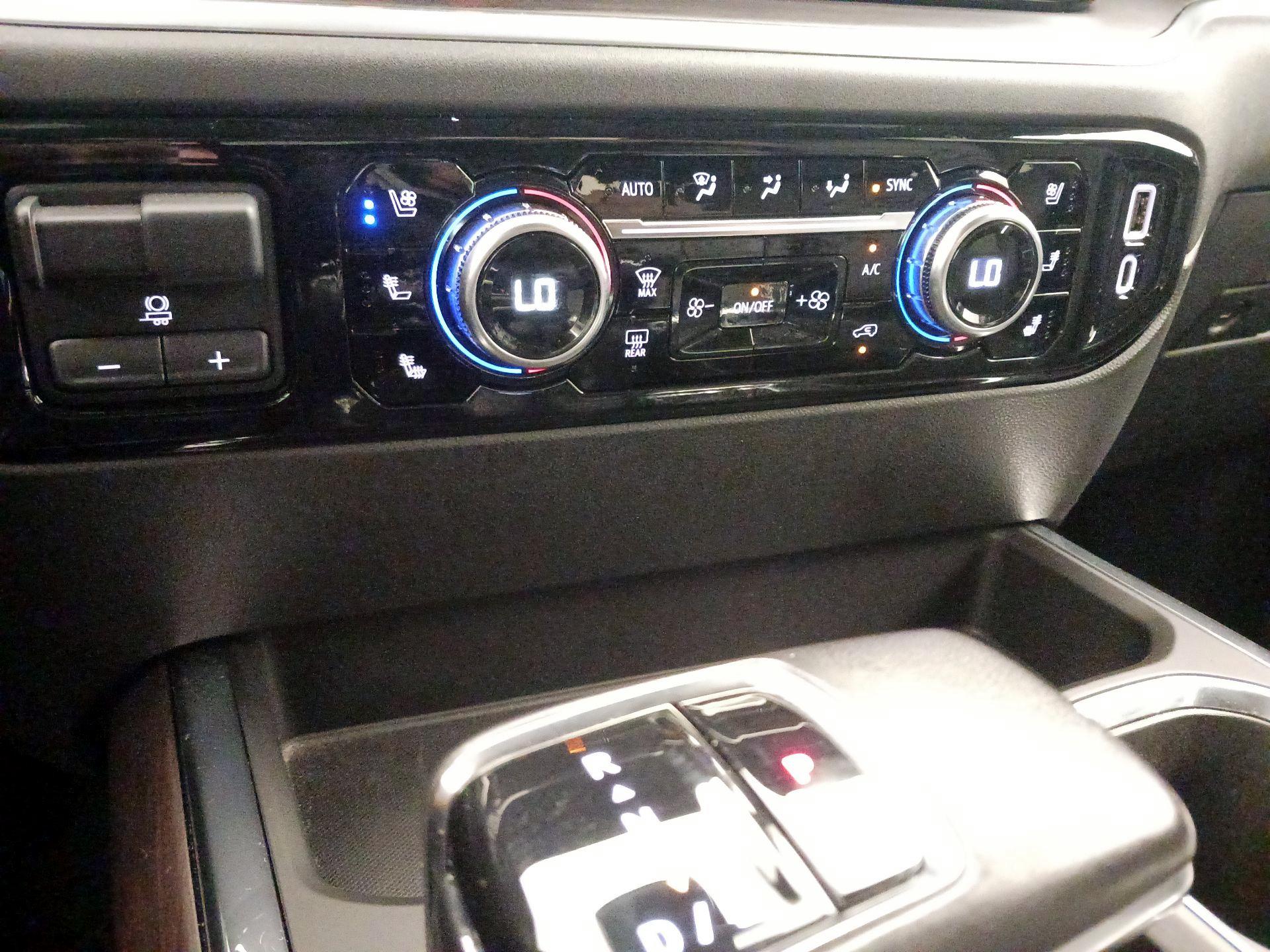 Thumbnail: 2022 GMC Sierra 1500 - 16