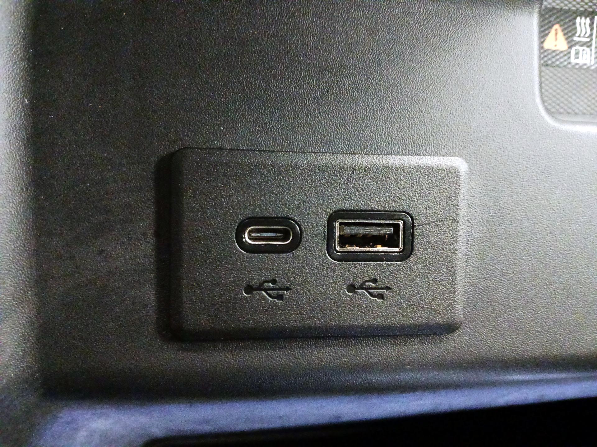 Thumbnail: 2022 GMC Sierra 1500 - 18