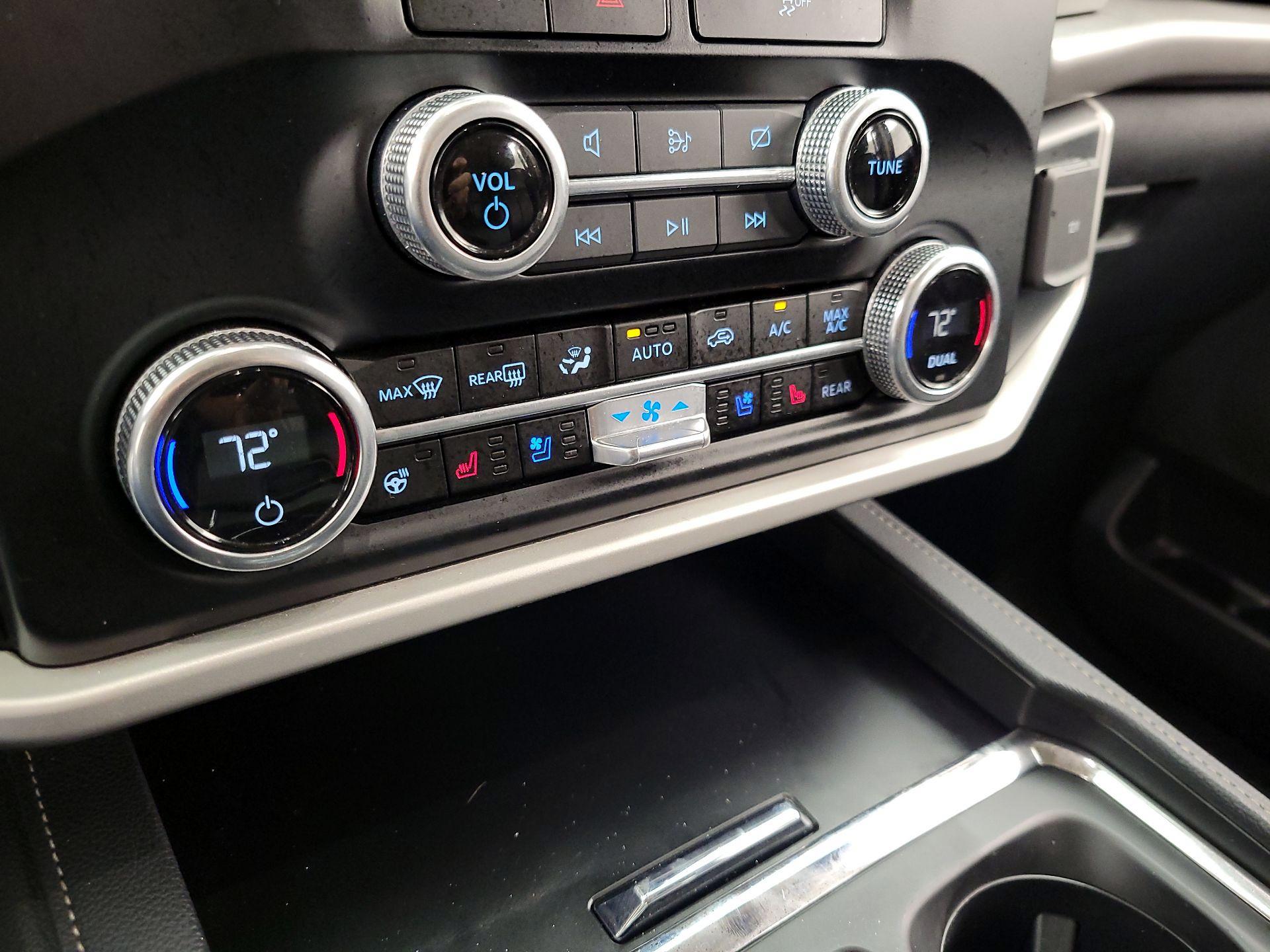 Thumbnail: 2024 Ford Expedition MAX - 17