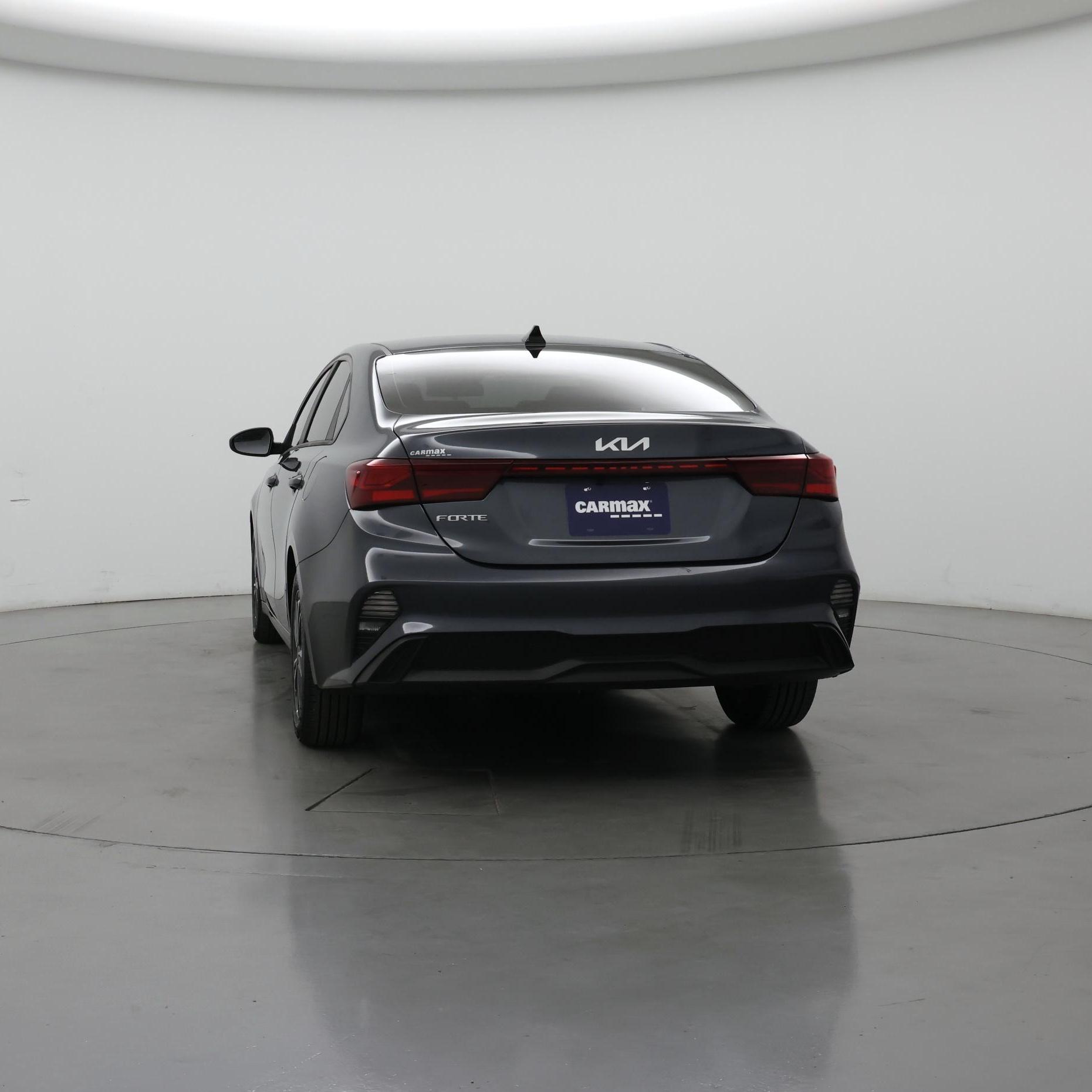 Thumbnail: 2023 Kia Forte - 6