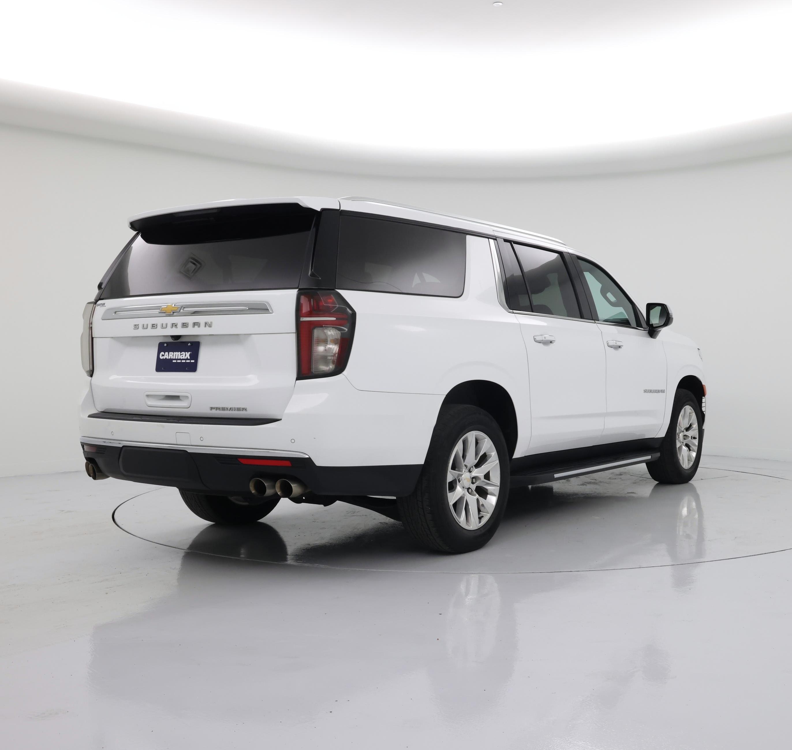 Thumbnail: 2023 Chevrolet Suburban - 8