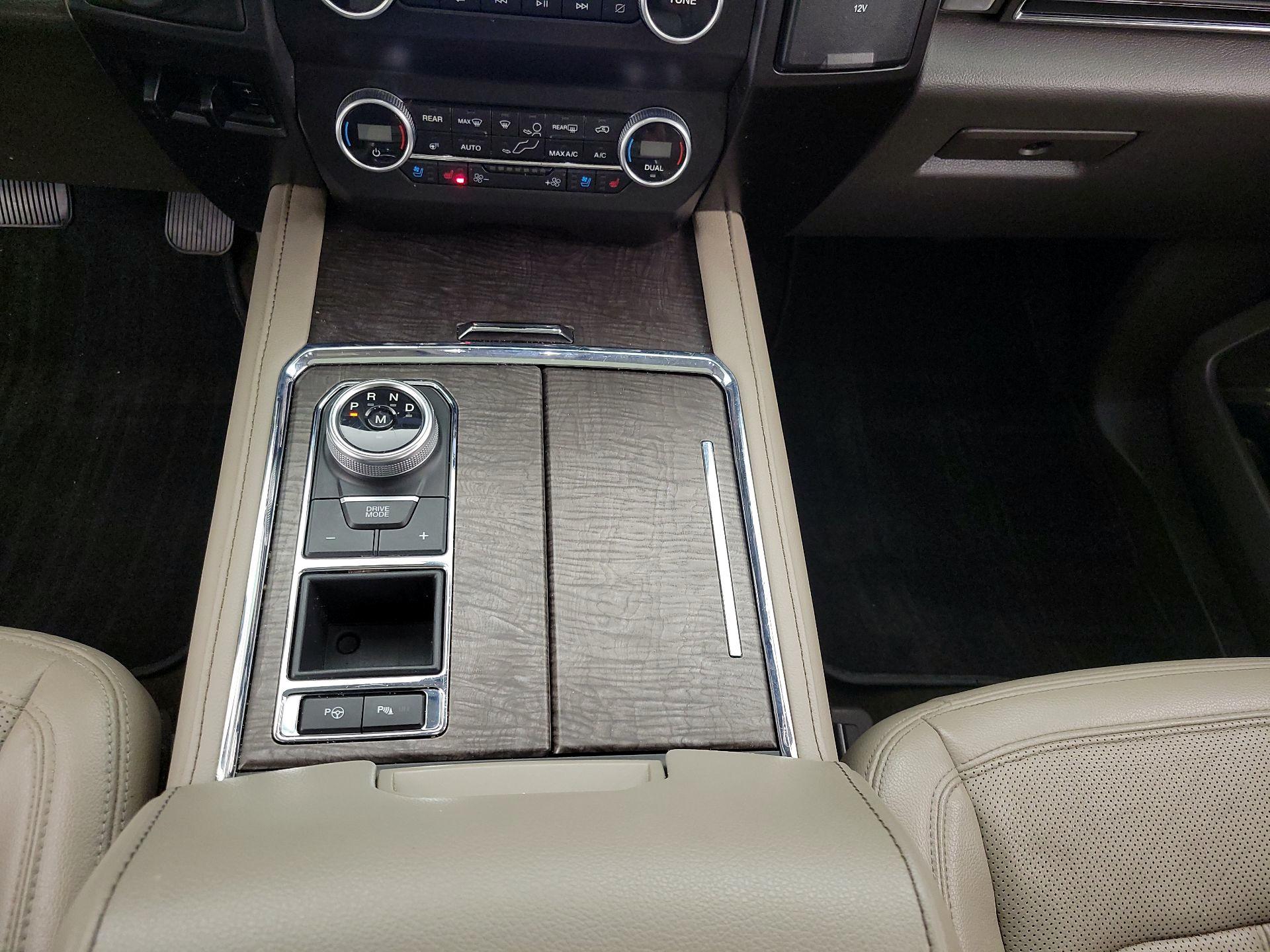 Thumbnail: 2021 Ford Expedition - 17