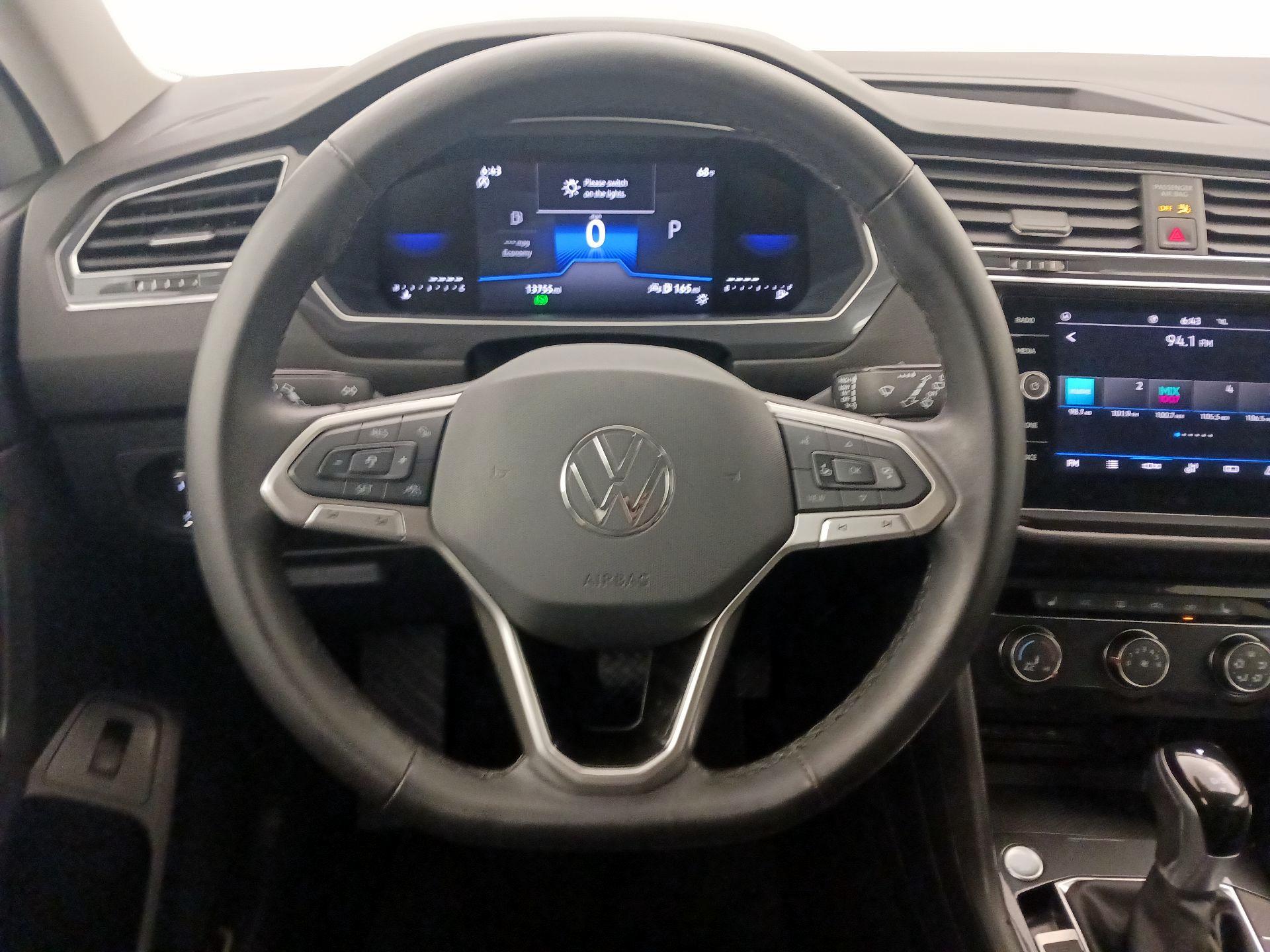 Thumbnail: 2024 Volkswagen Tiguan - 10