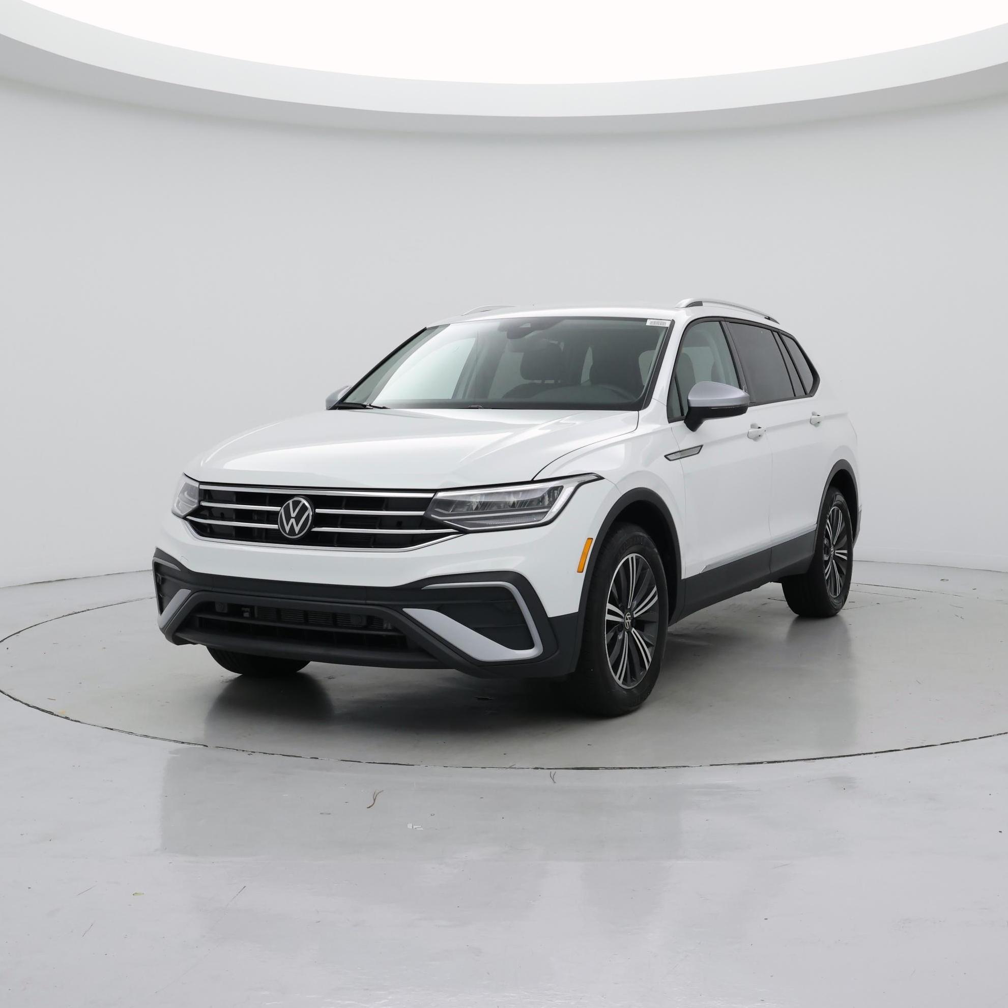 Thumbnail: 2024 Volkswagen Tiguan - 4