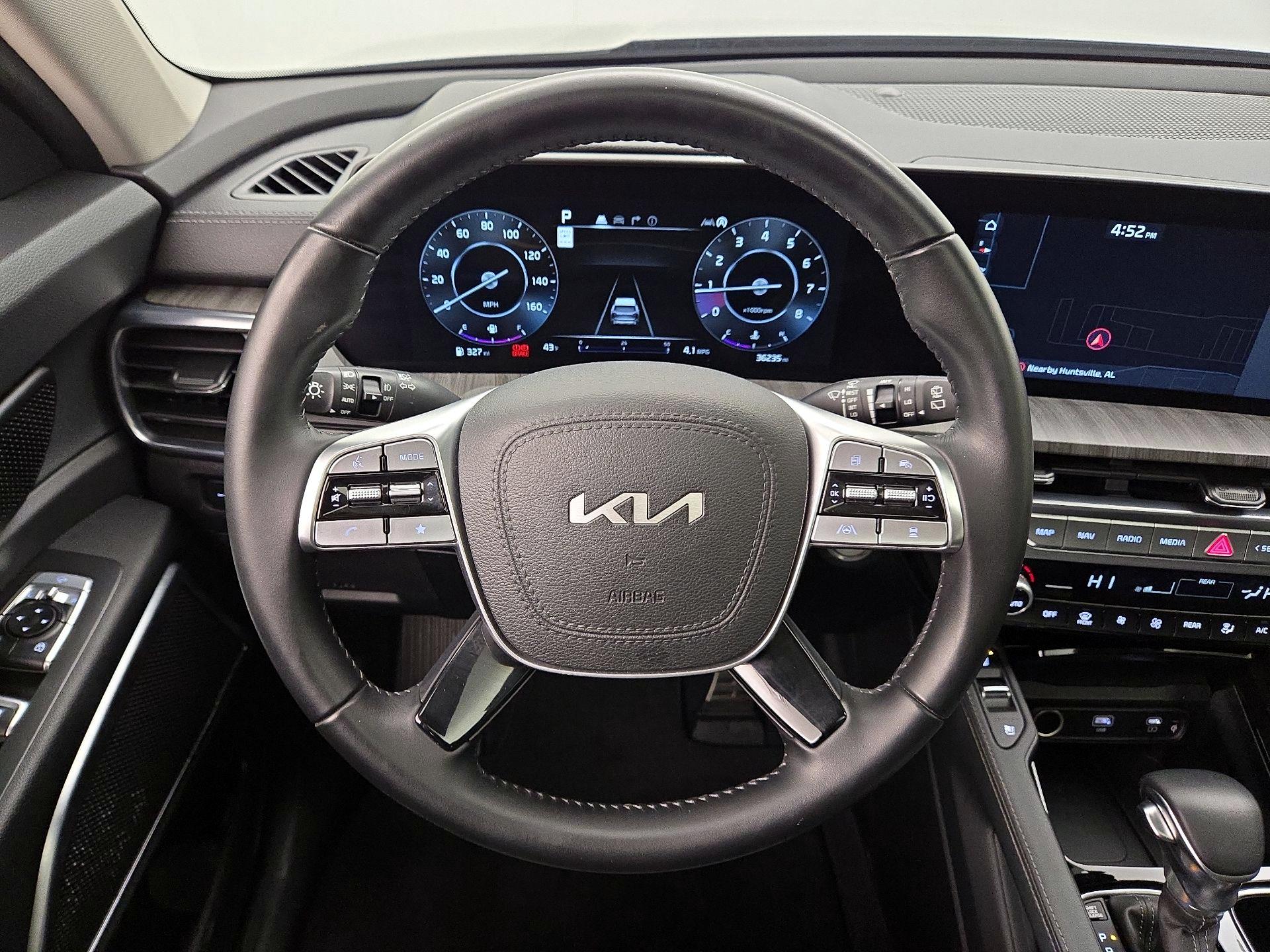 Thumbnail: 2023 Kia Telluride - 10