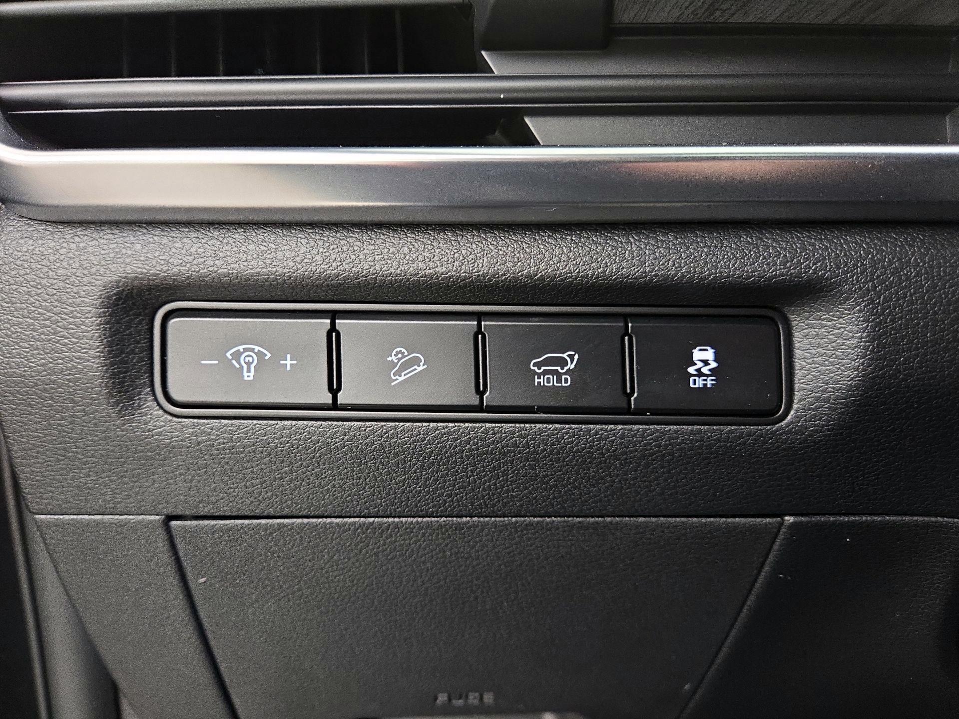 Thumbnail: 2023 Kia Telluride - 13