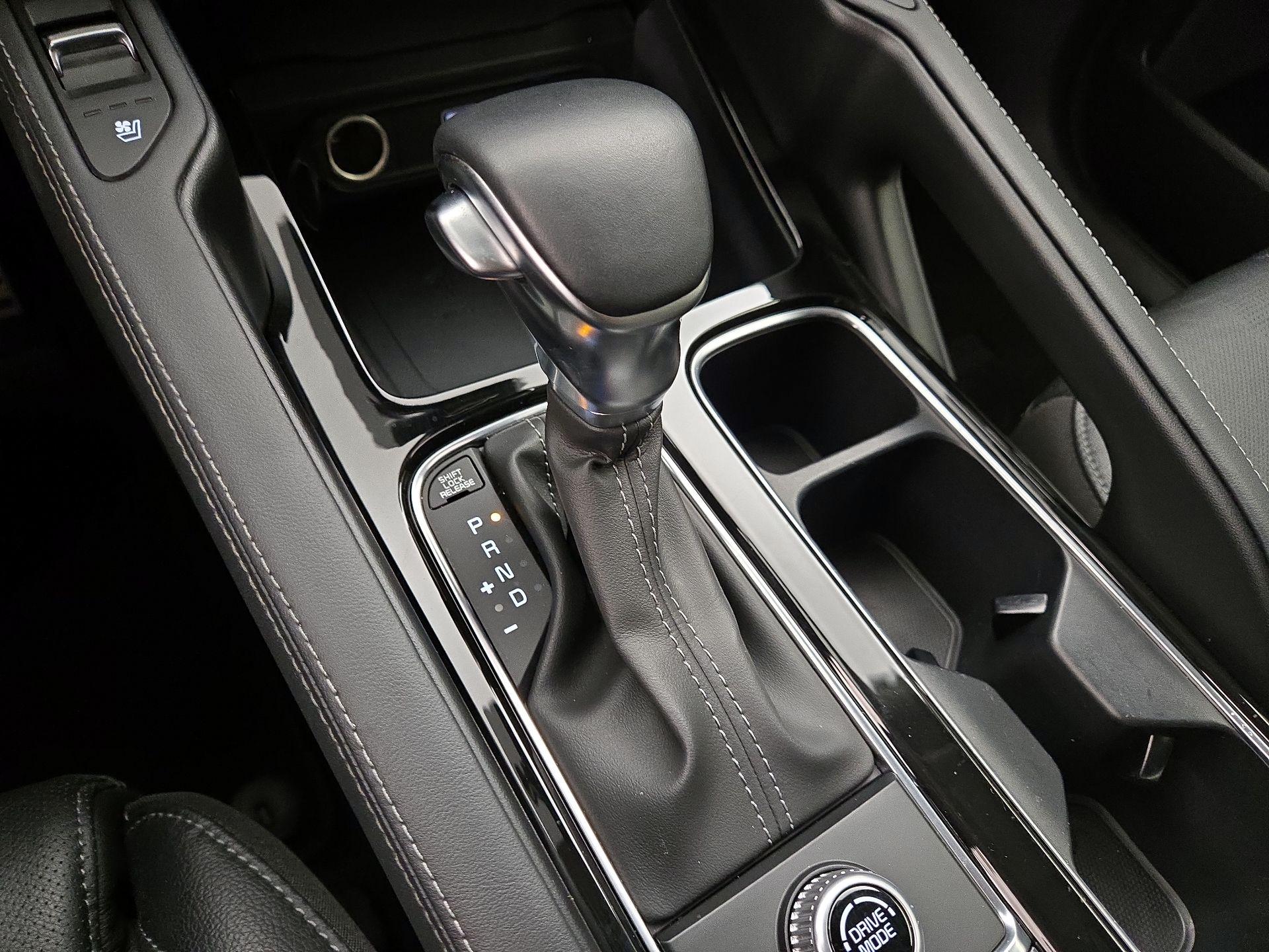 Thumbnail: 2023 Kia Telluride - 18