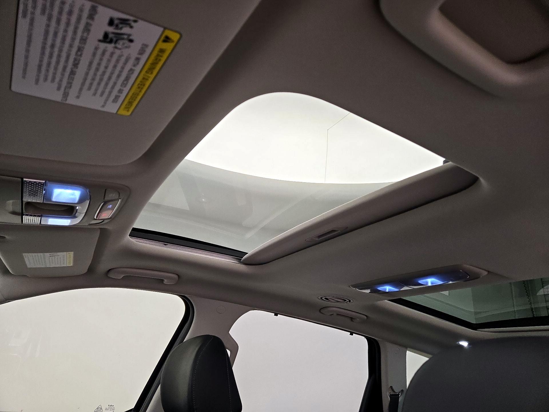 Thumbnail: 2023 Kia Telluride - 20