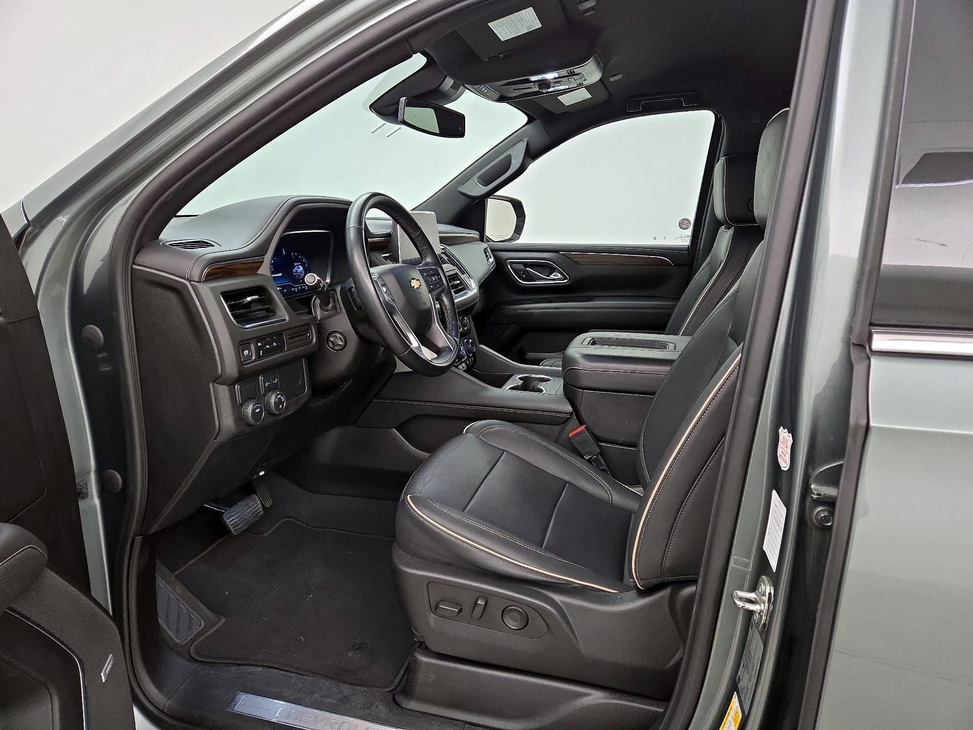 Thumbnail: 2023 Chevrolet Suburban - 11