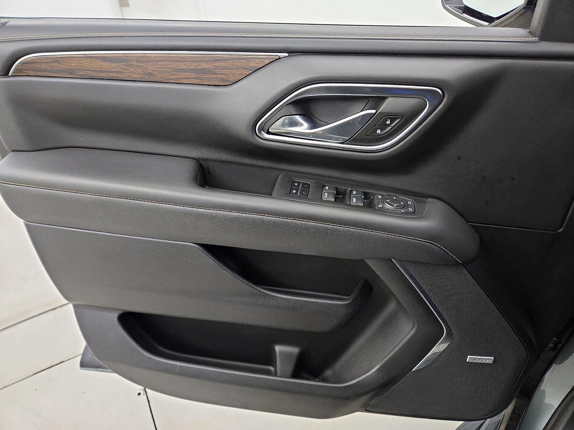 Thumbnail: 2023 Chevrolet Suburban - 12