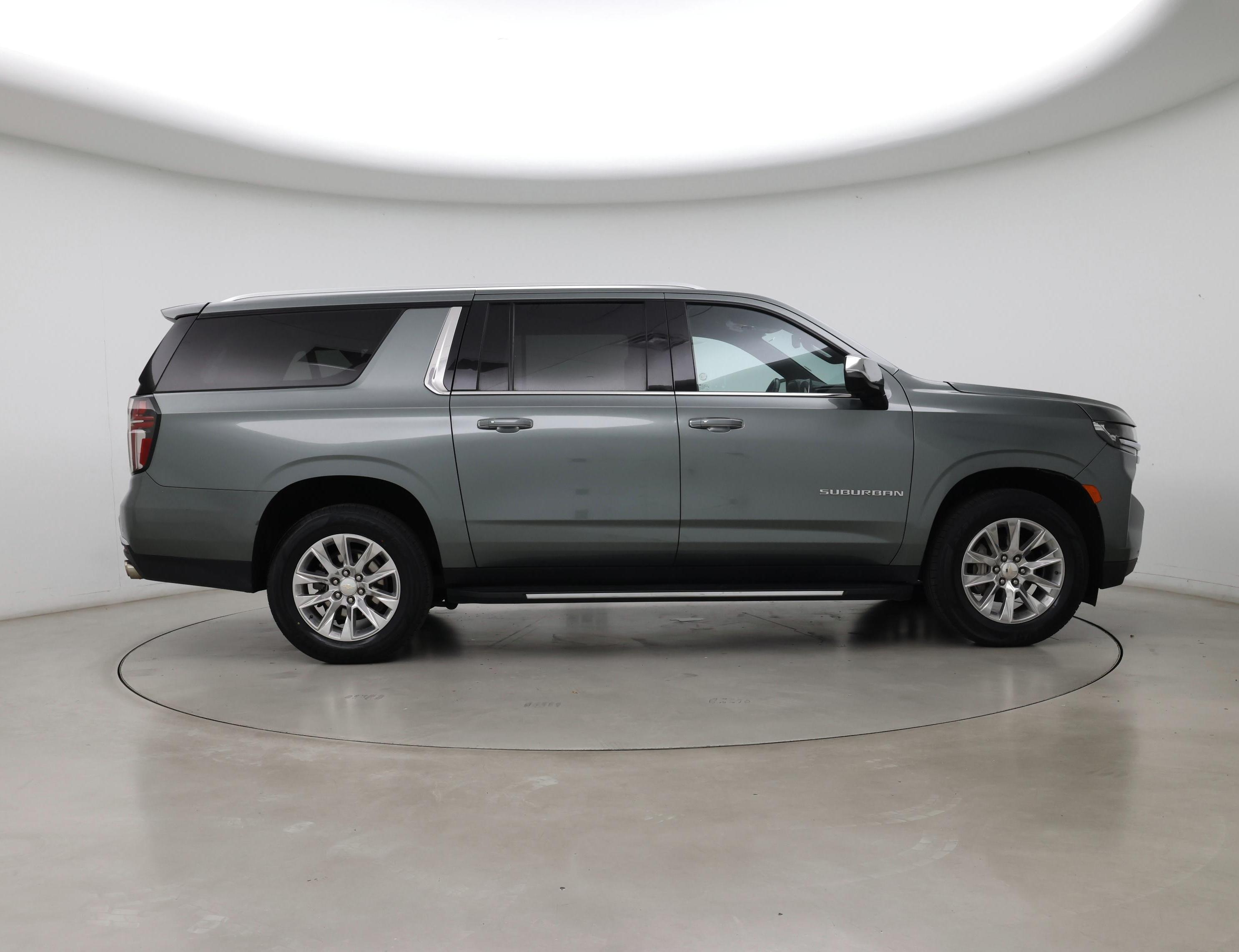 Thumbnail: 2023 Chevrolet Suburban - 7