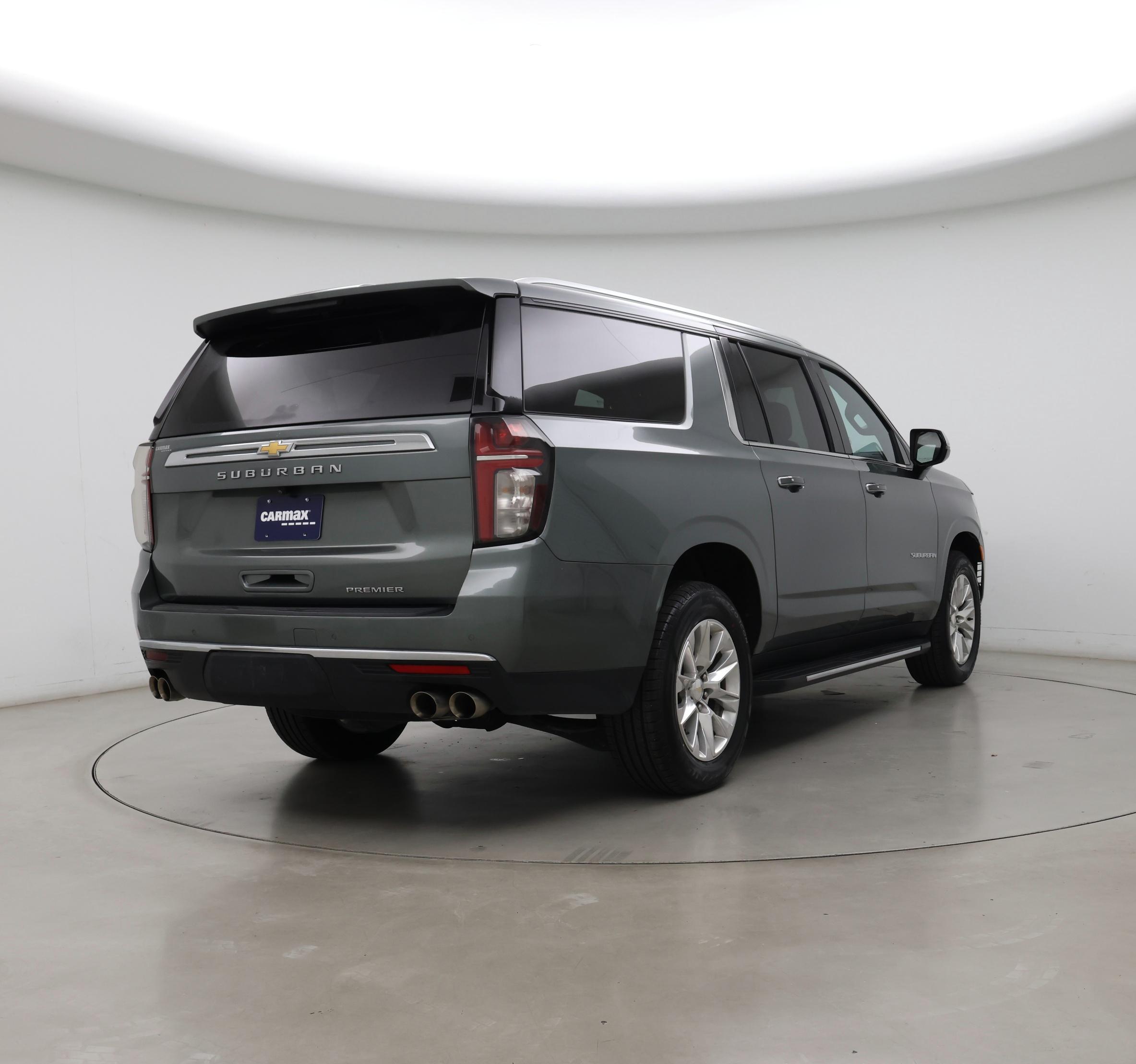 Thumbnail: 2023 Chevrolet Suburban - 8