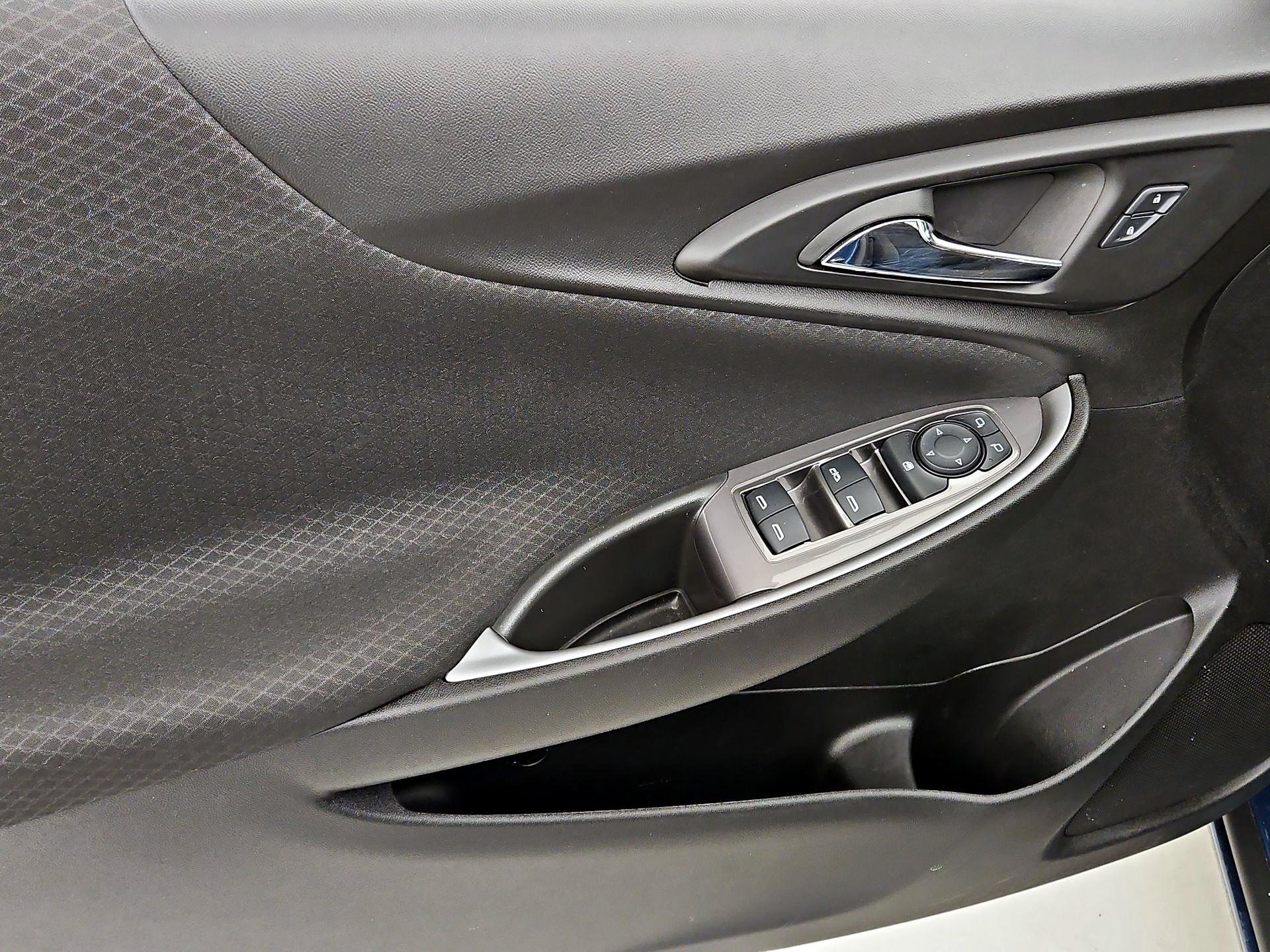 Thumbnail: 2024 Chevrolet Malibu - 12