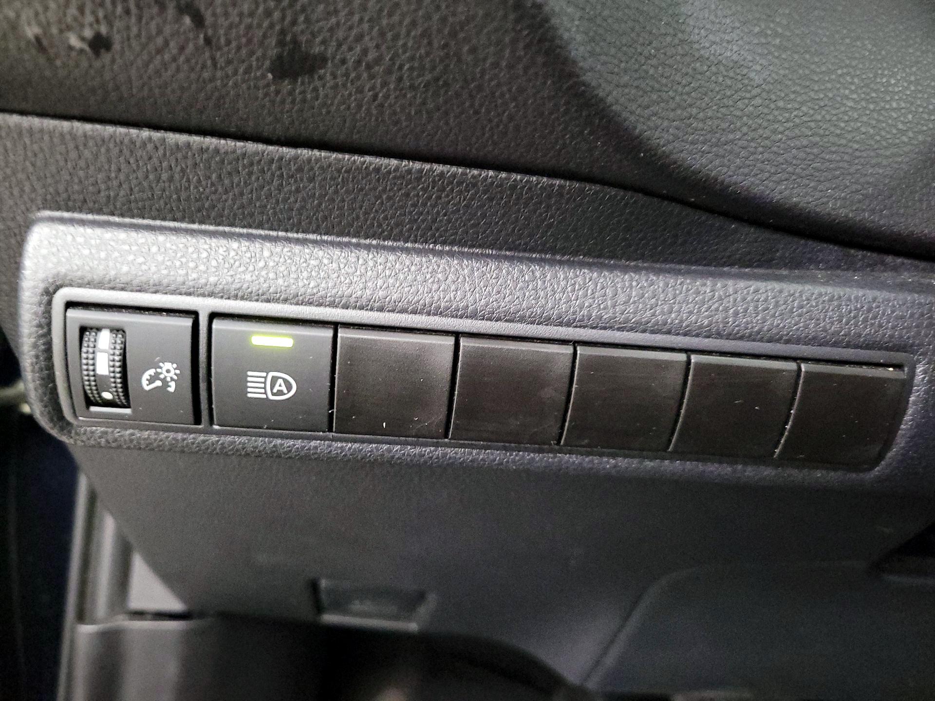 Thumbnail: 2024 Toyota Corolla - 13