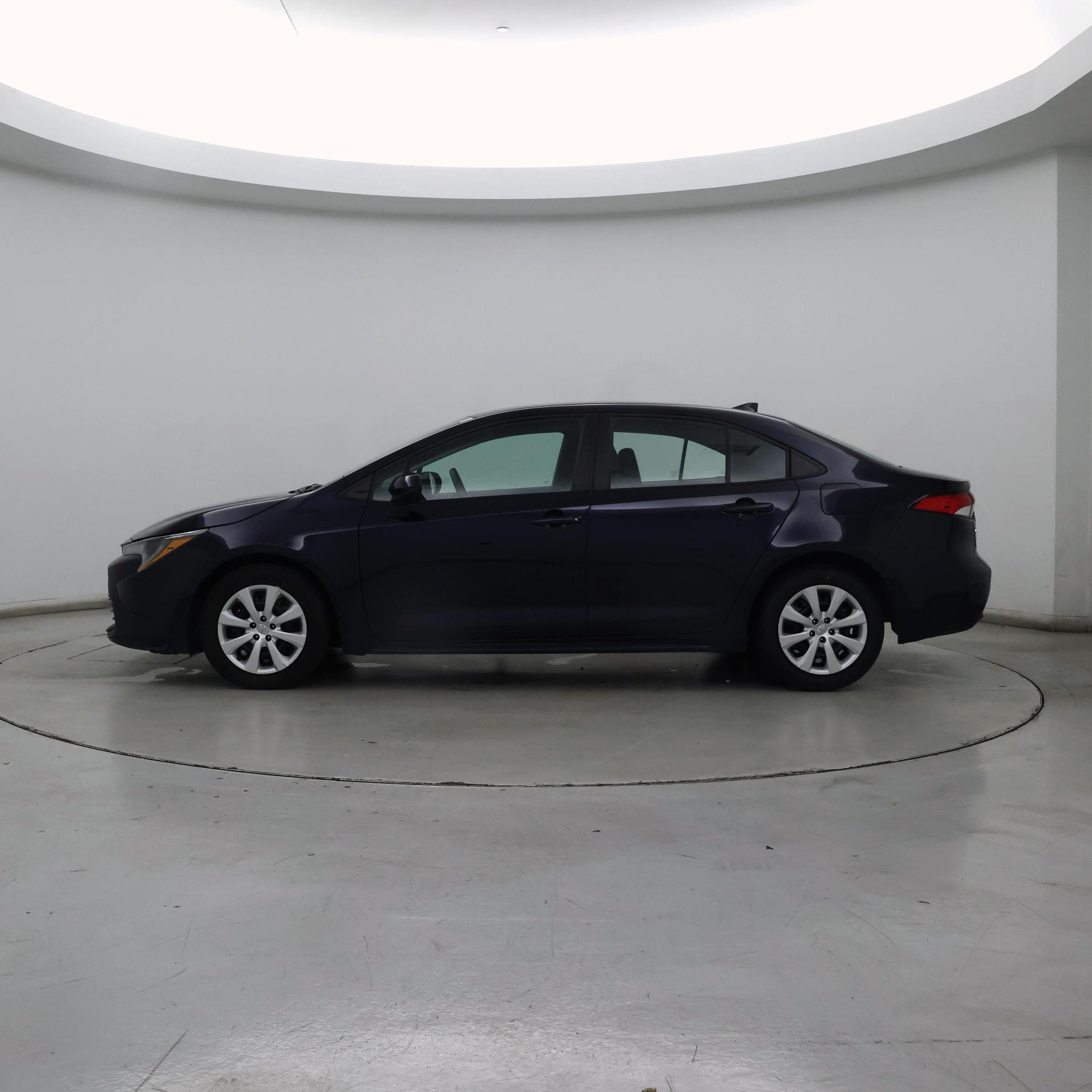 Thumbnail: 2024 Toyota Corolla - 3