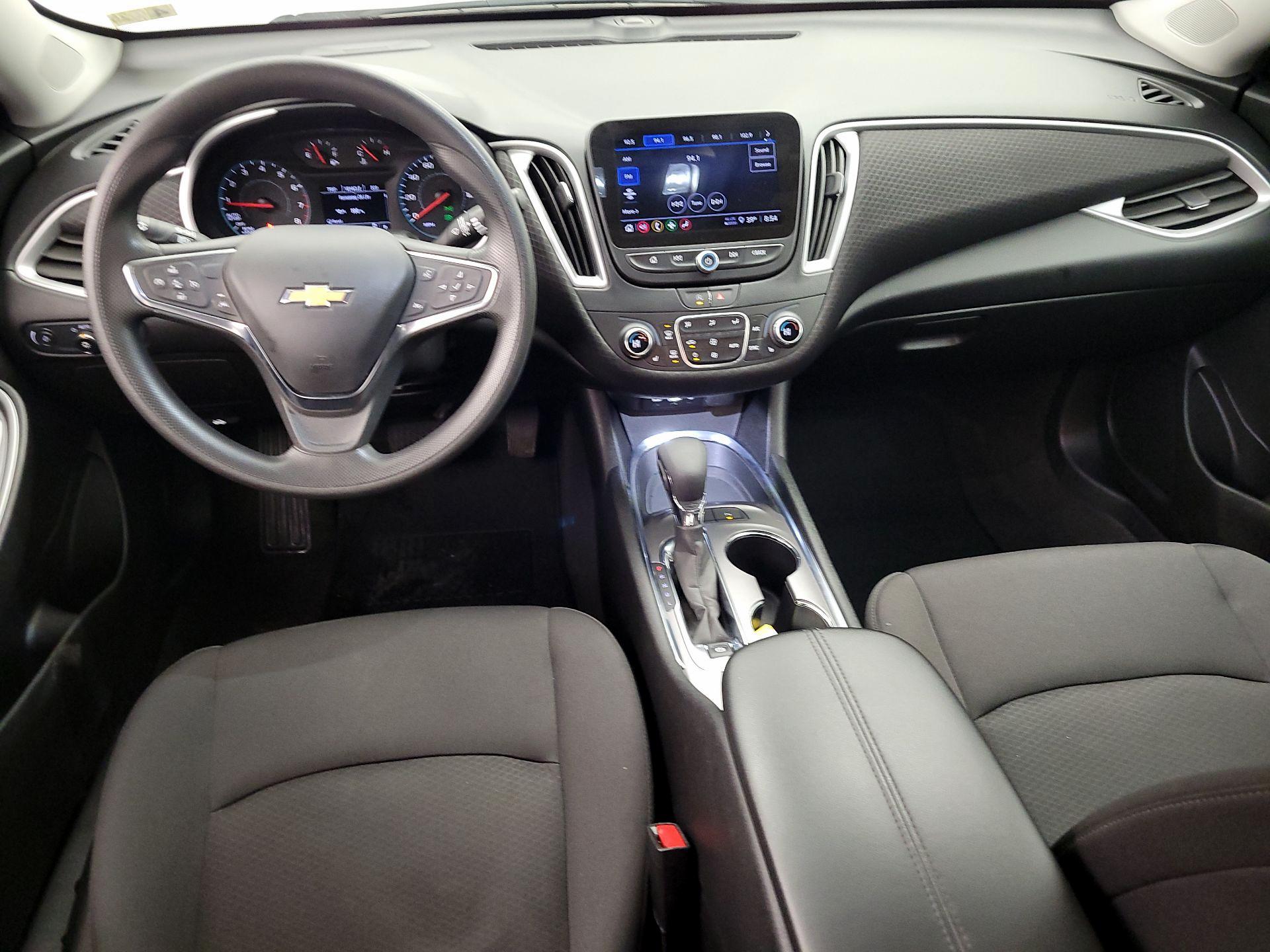 Thumbnail: 2024 Chevrolet Malibu - 9