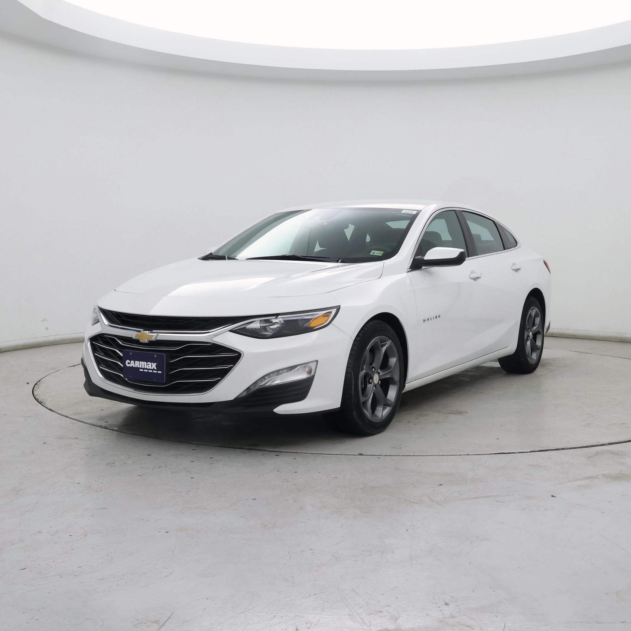 Thumbnail: 2024 Chevrolet Malibu - 4