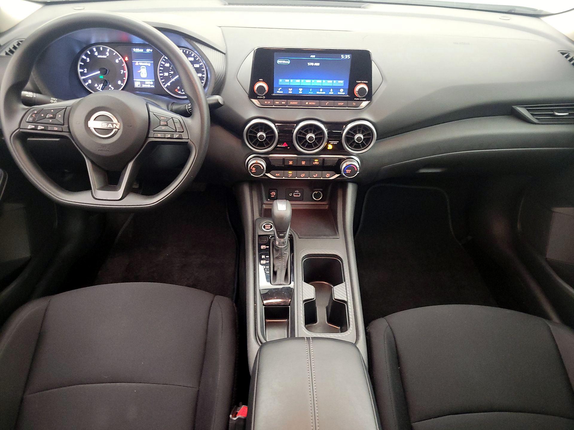 Thumbnail: 2024 Nissan Sentra - 9