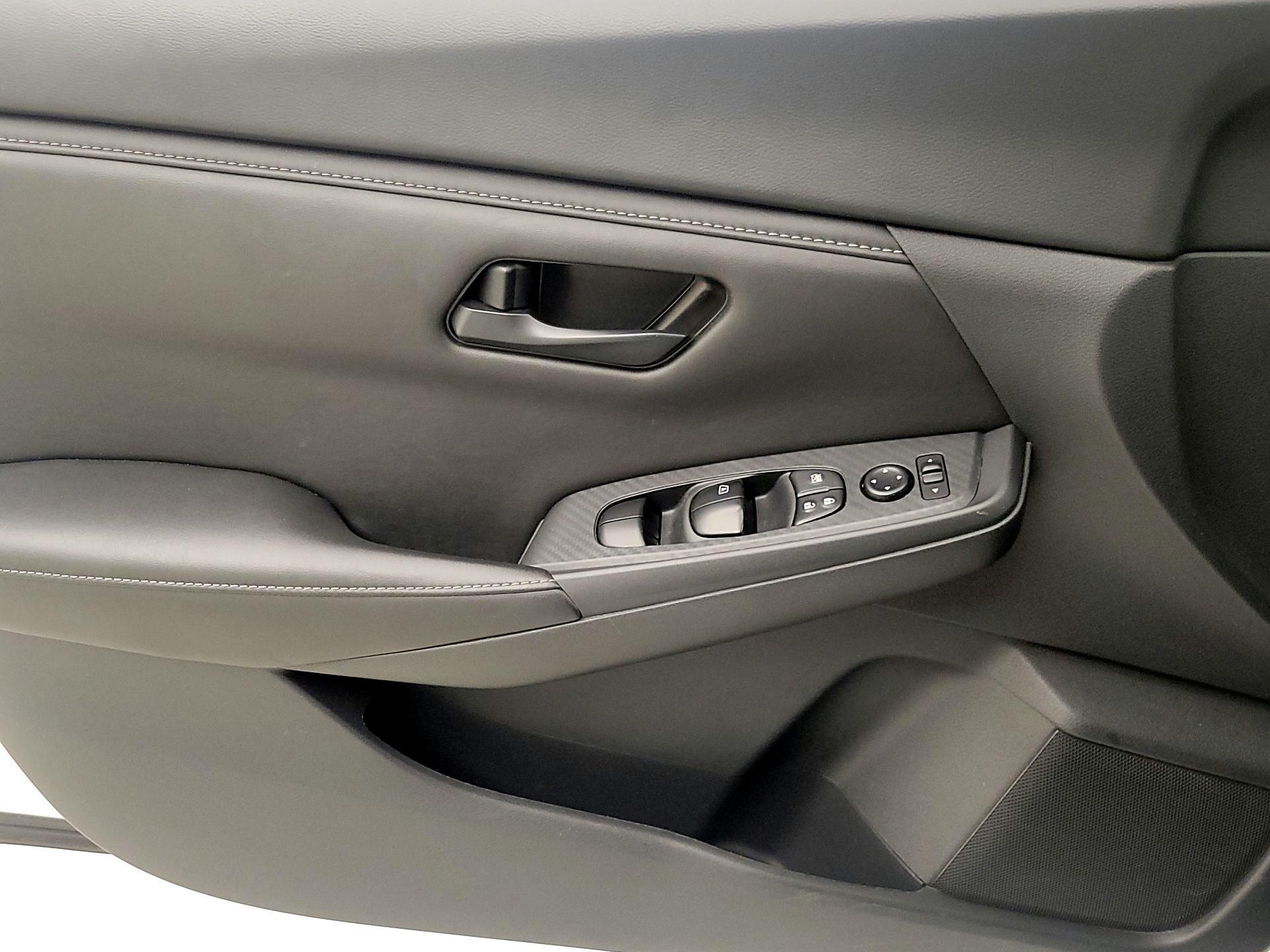 Thumbnail: 2024 Nissan Sentra - 12