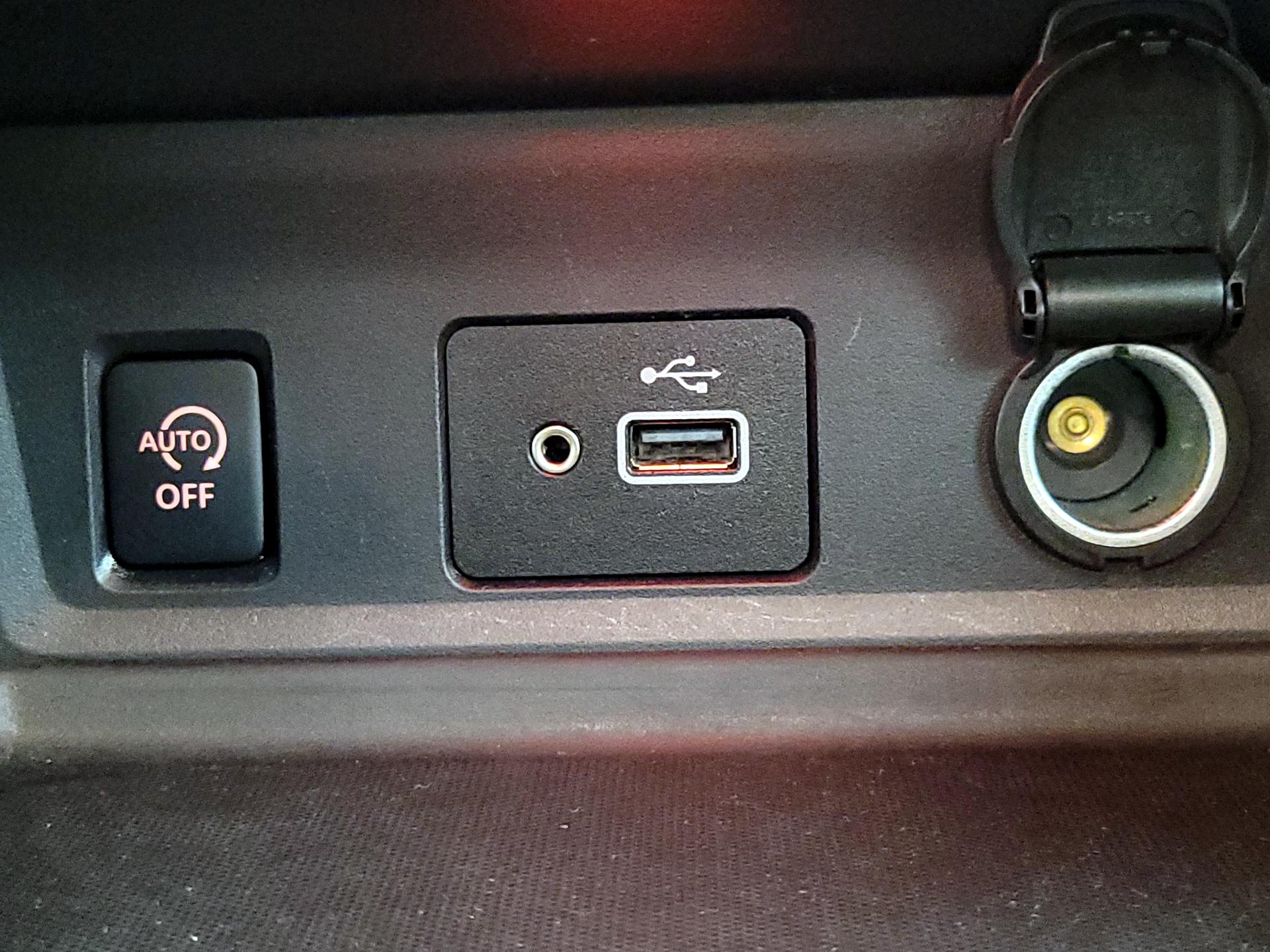 Thumbnail: 2024 Nissan Sentra - 18