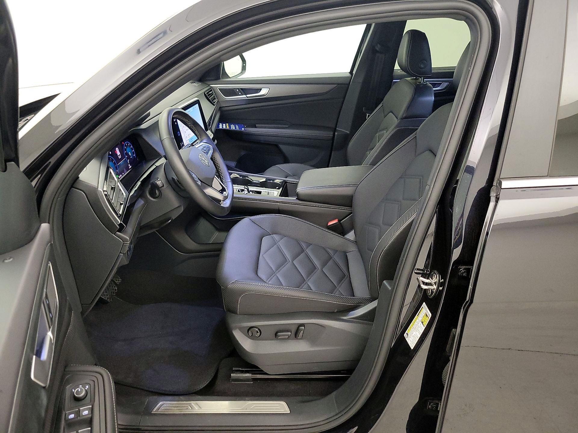 Thumbnail: 2025 Volkswagen Atlas - 11